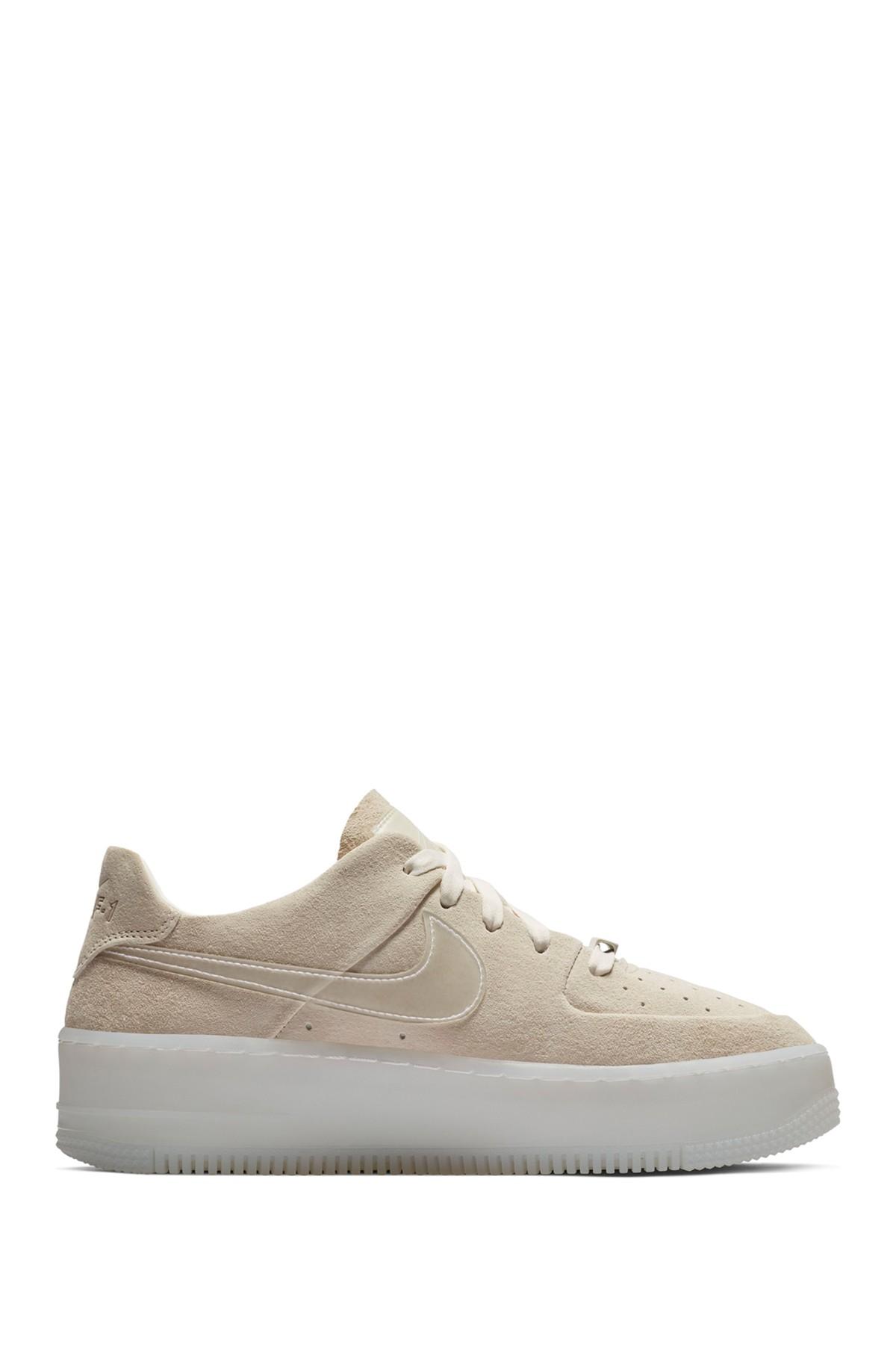 Nike Leather Air Force 1 Sage Low Lx Sneaker in White | Lyst