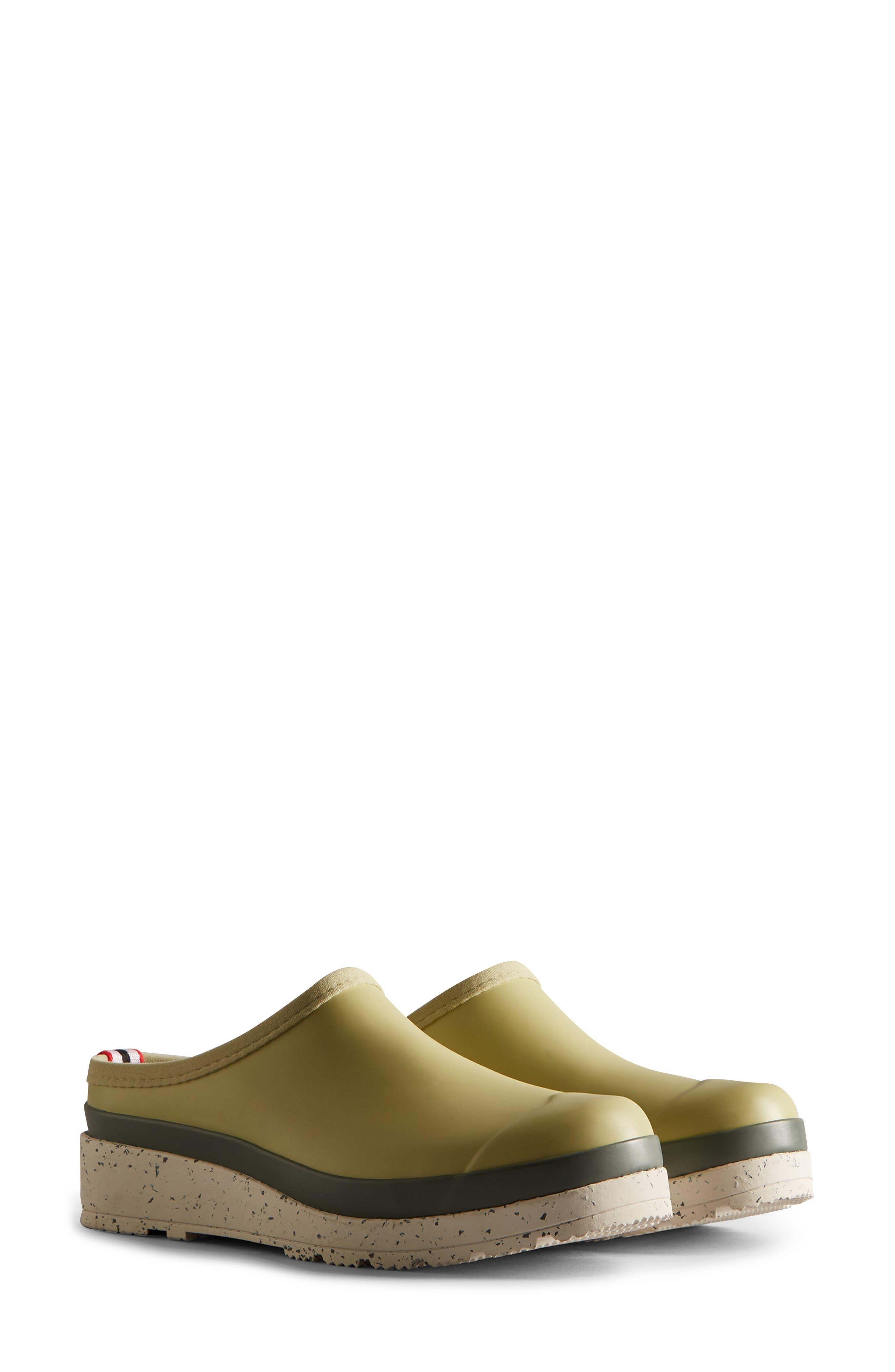 HUNTER Play Speckled Clog in Green | Lyst