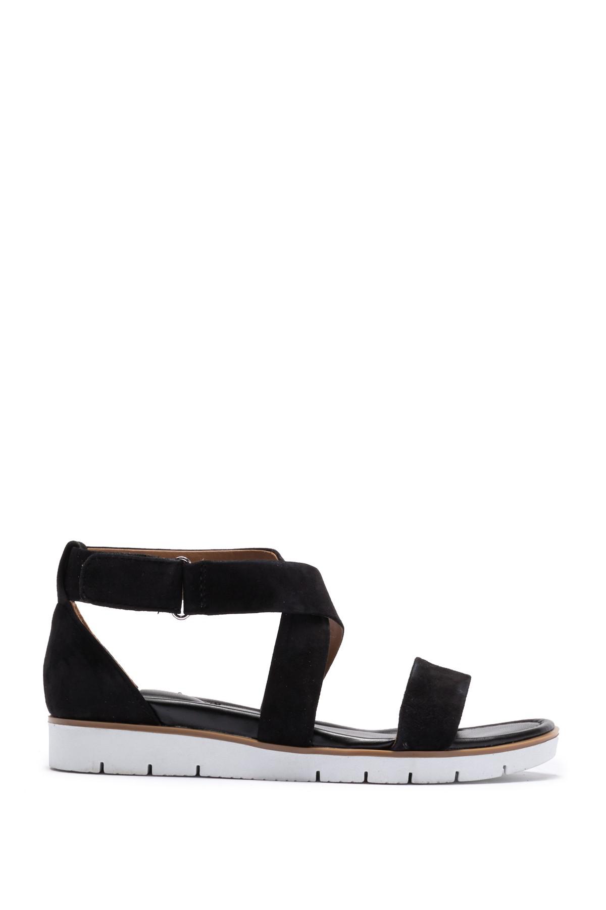 sofft reston smooth sandal black