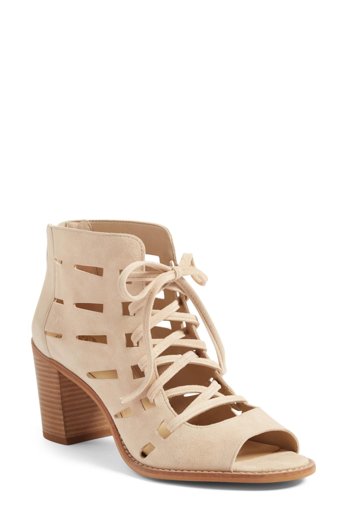 vince camuto tressa