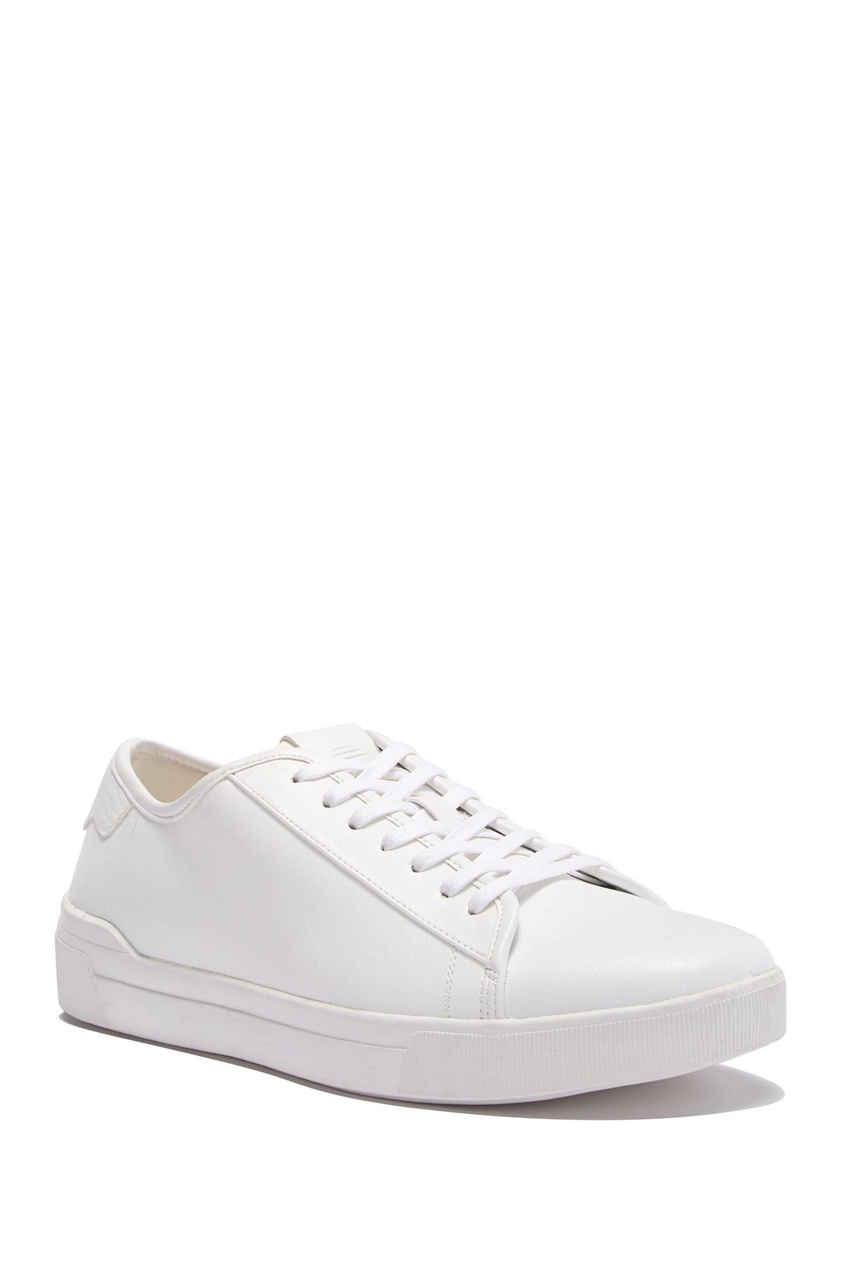 ALDO Revedin Leather Sneaker in White 