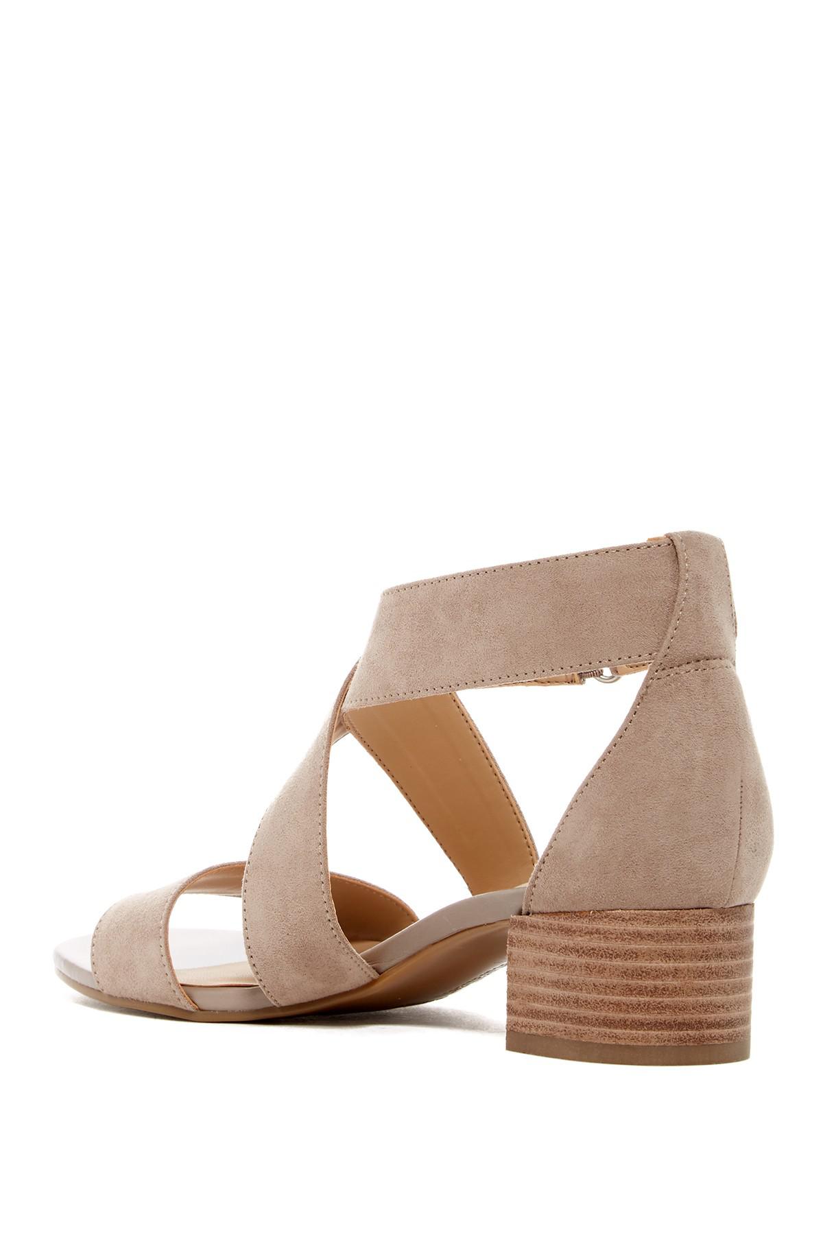 naturalizer adele block heel sandal