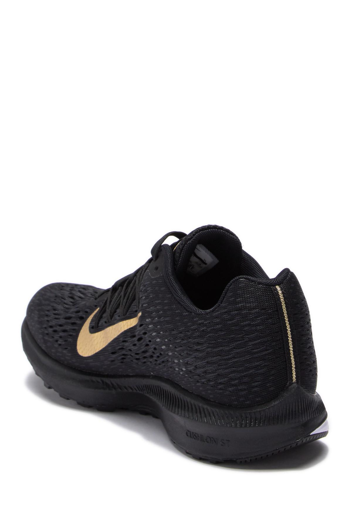 Nike Zoom Winflo 5 Running Shoes in 