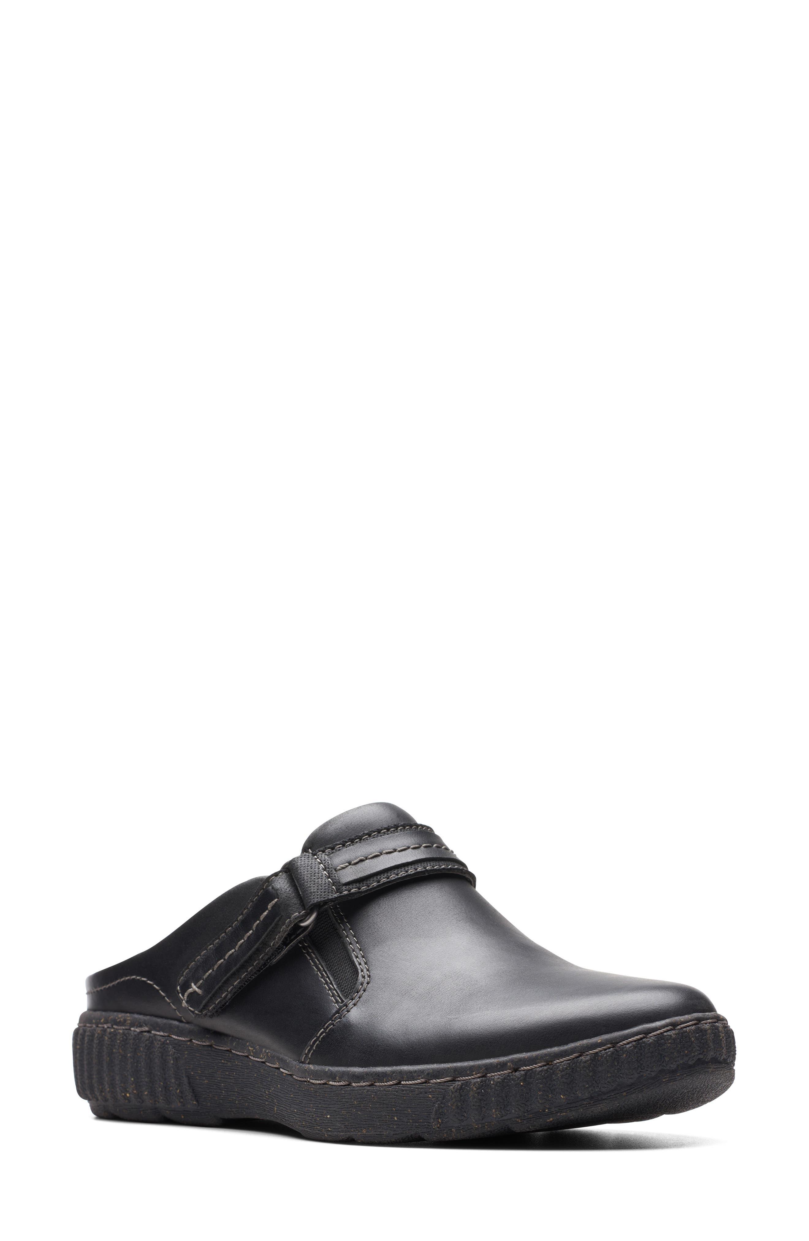 clarks delana abbey clog