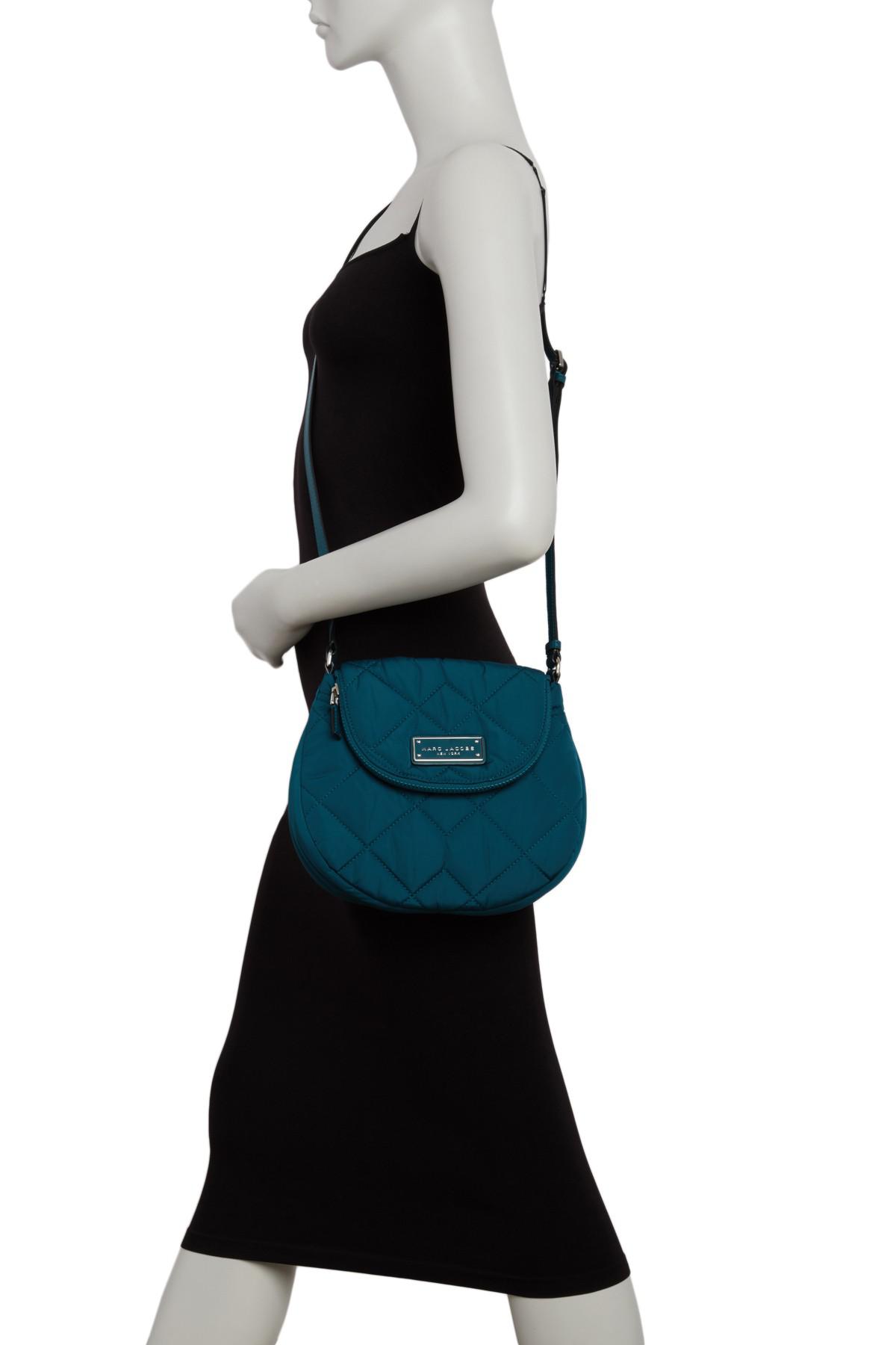 marc jacobs mini messenger