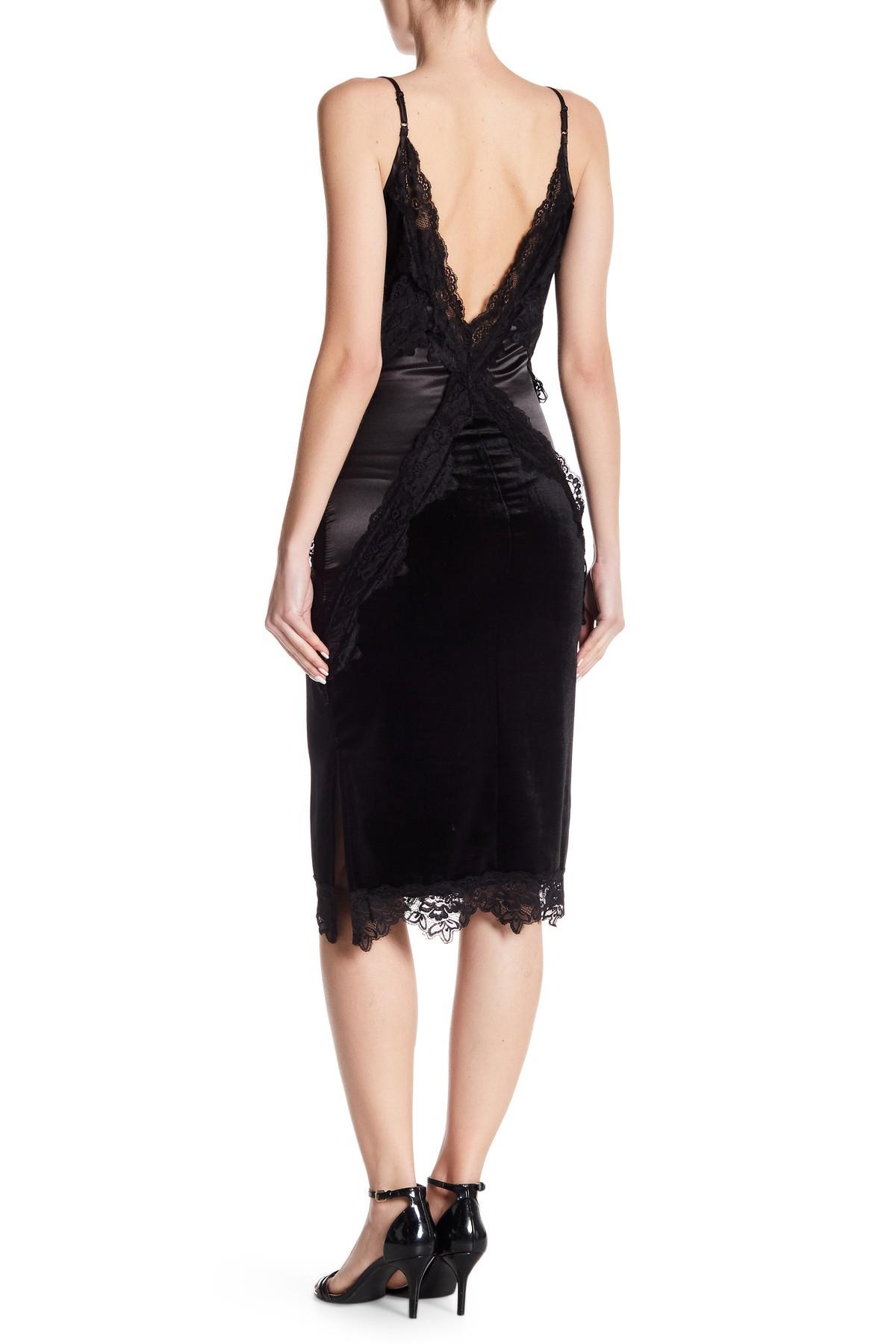 Juliet Couture Lace Accent Velvet Dress 