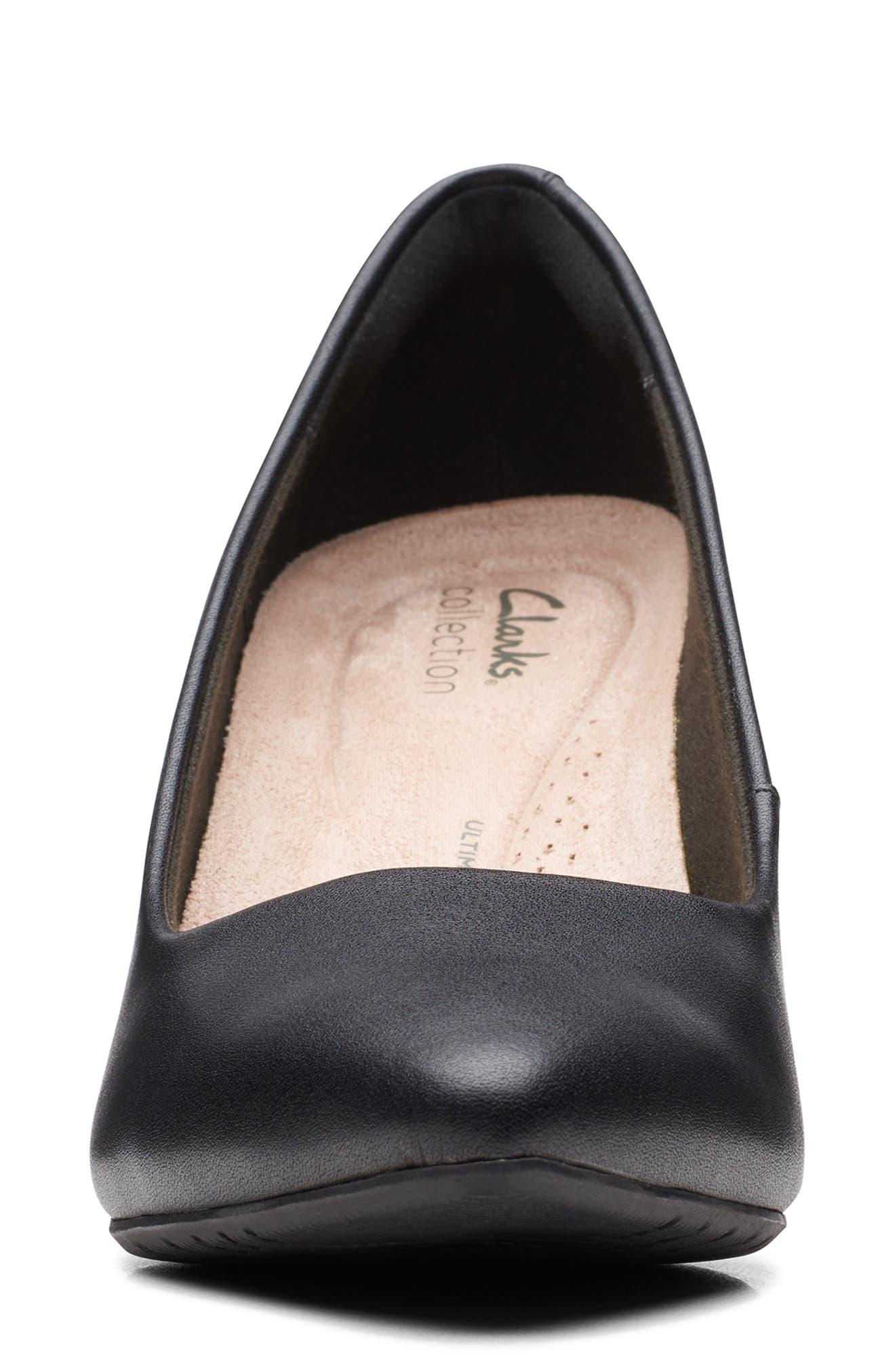 Clarks Kataleyna Gem Leather Pump in Black Lyst
