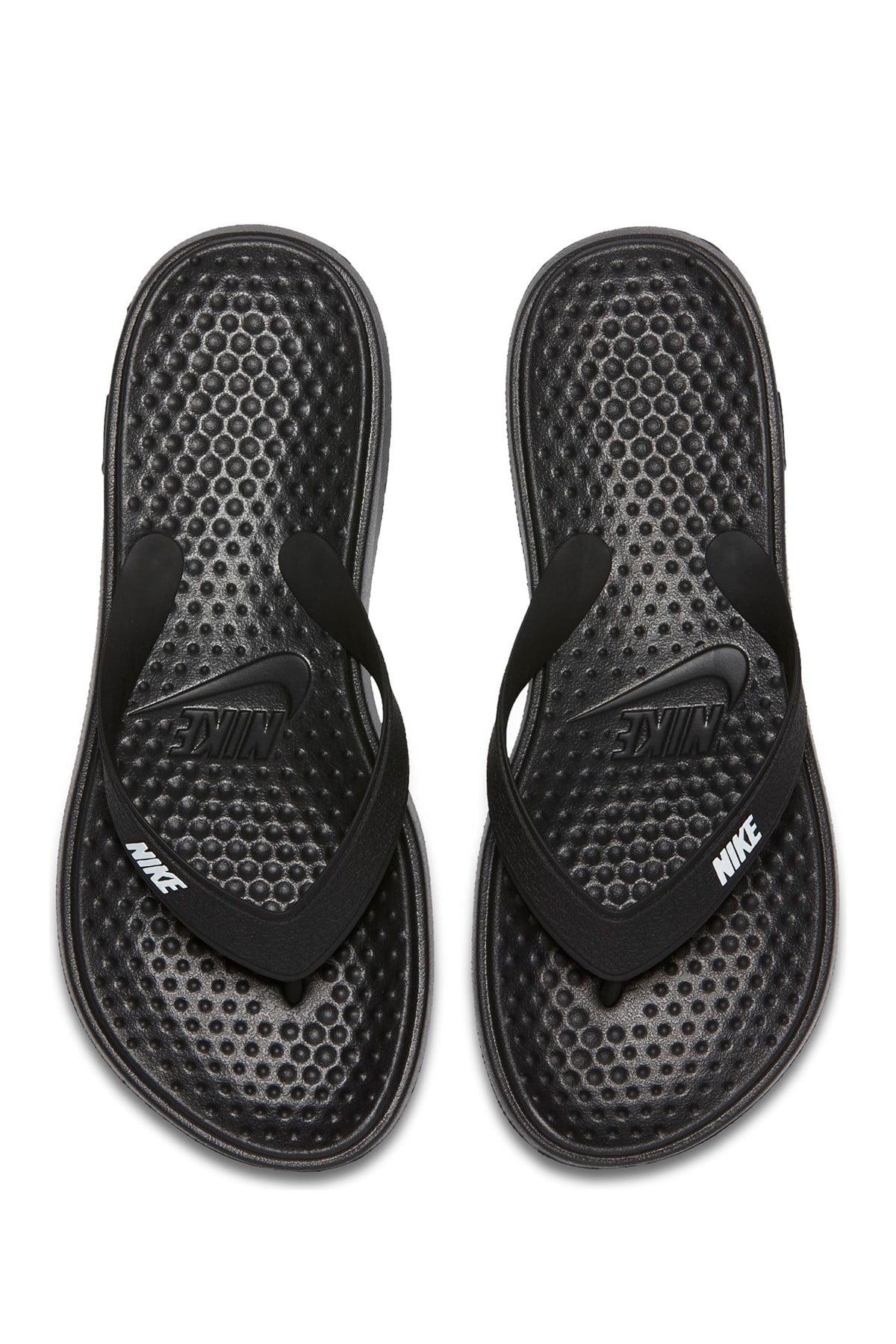 Haalbaar Auckland draai Nike Solay Flip-flop Shoe in Black | Lyst