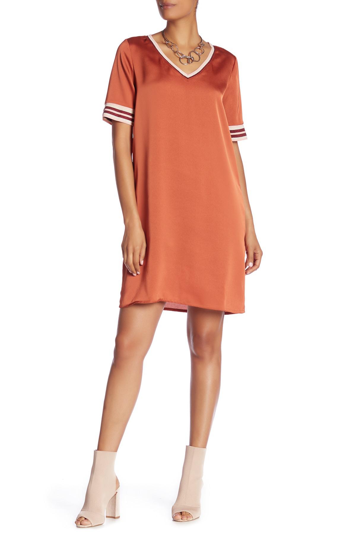 orange short sleeve dress