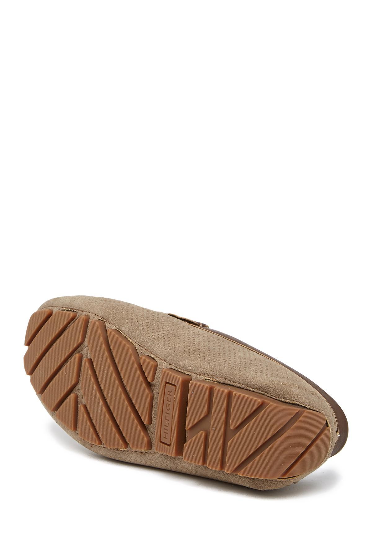 tommy hilfiger alvins shoe