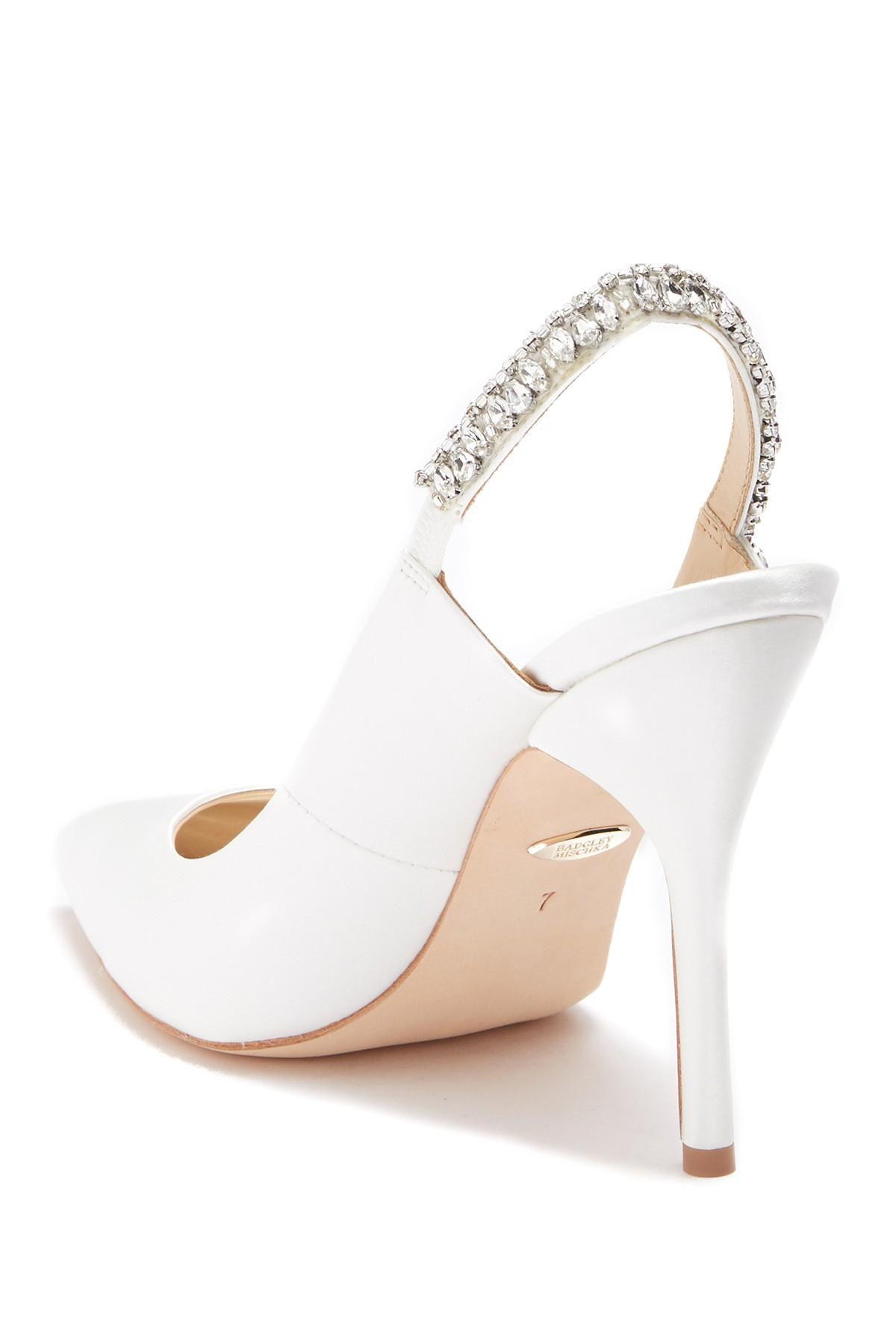 badgley mischka paxton pointy toe slingback pump