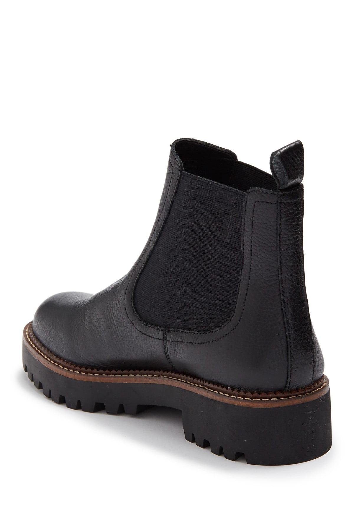 Caslon Miller Water Resistant Leather Chelsea Boot in Black | Lyst