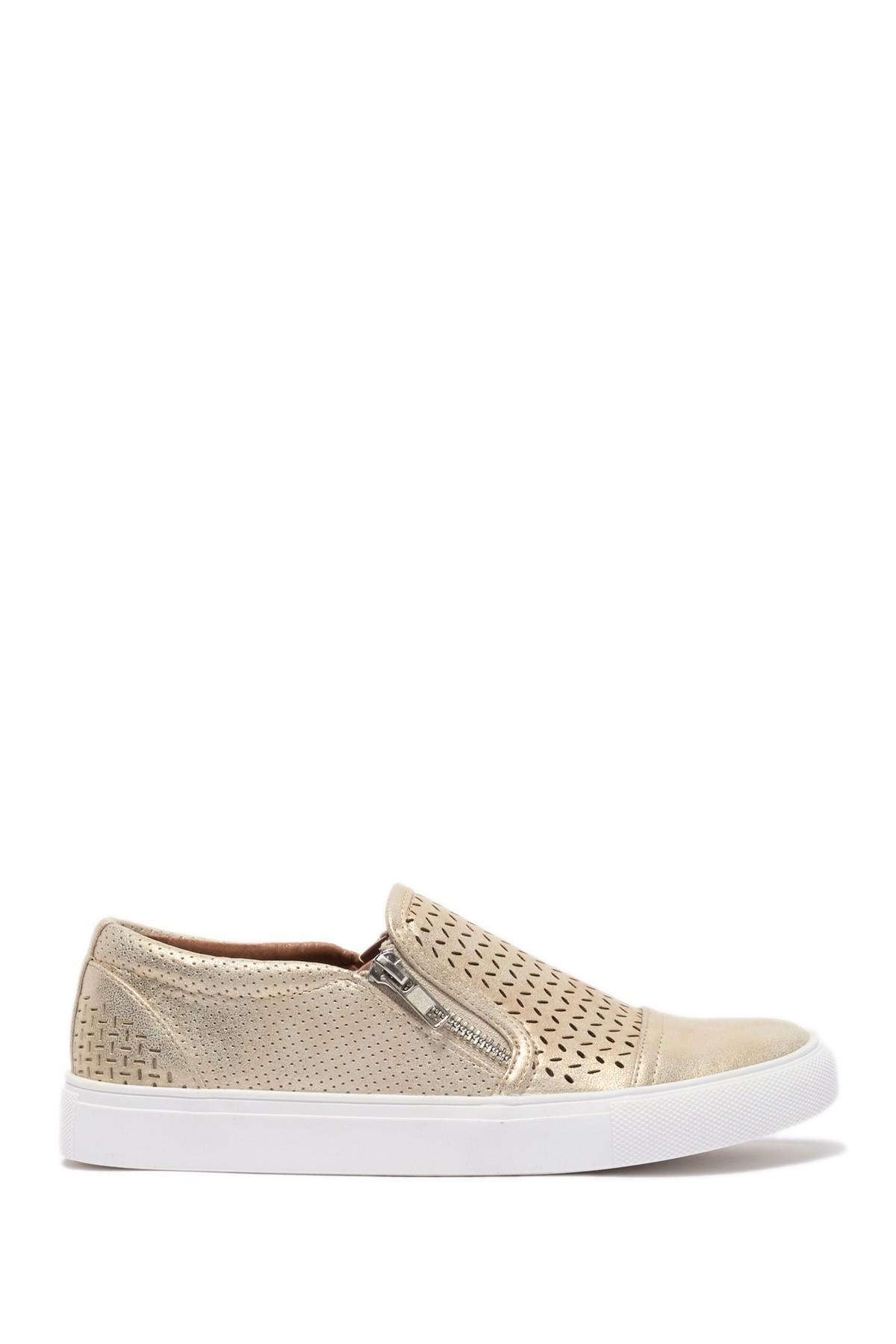 report alexa perforated zip sneaker