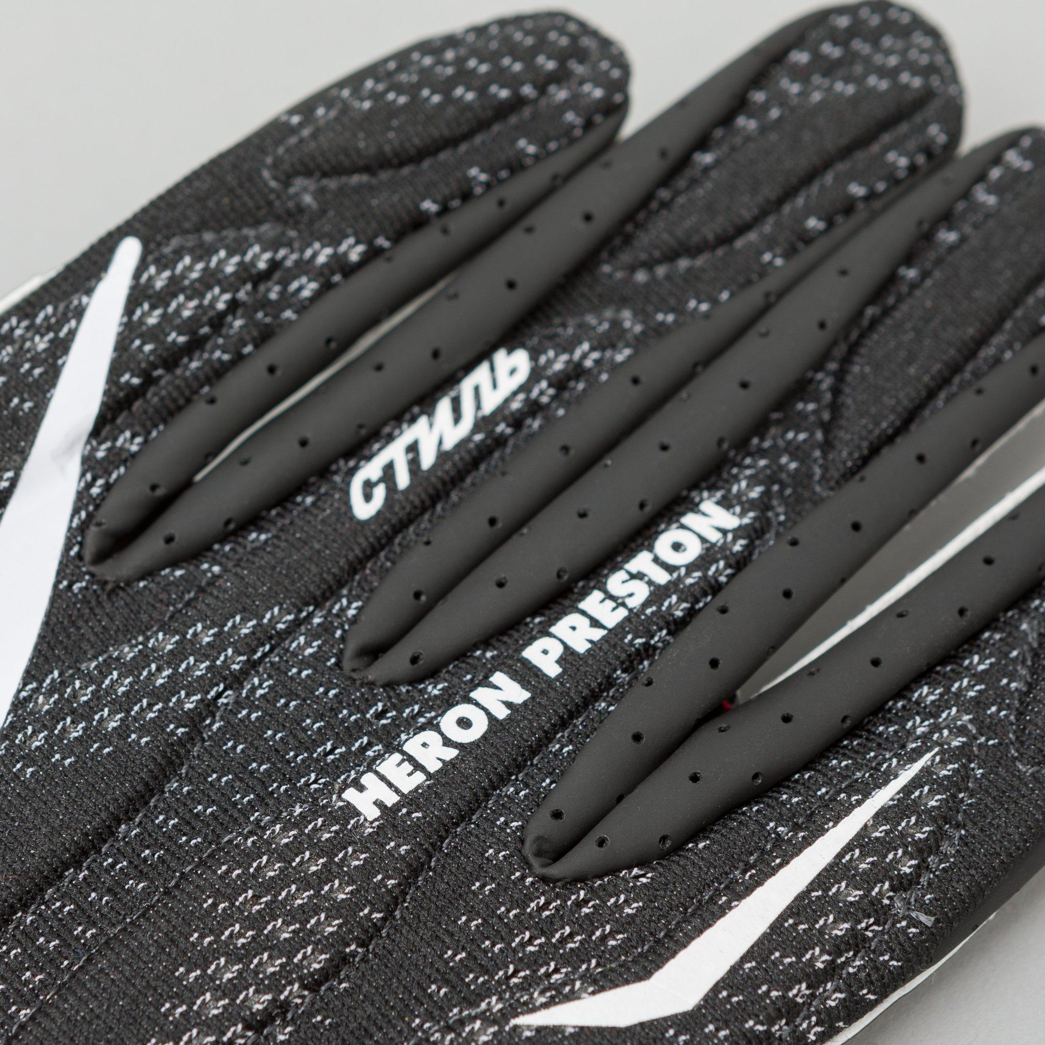 heron preston nike gloves