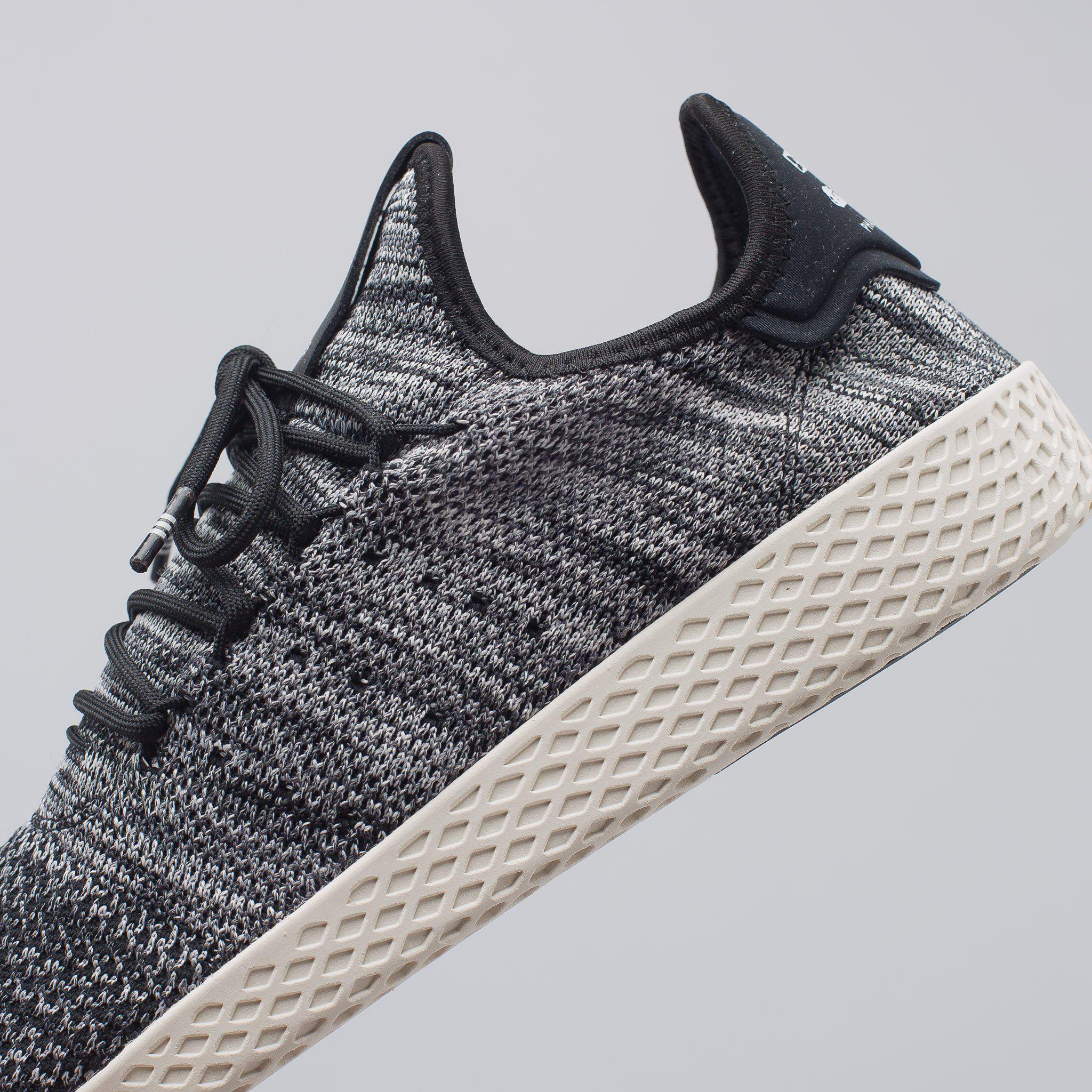 adidas pharrell williams oreo