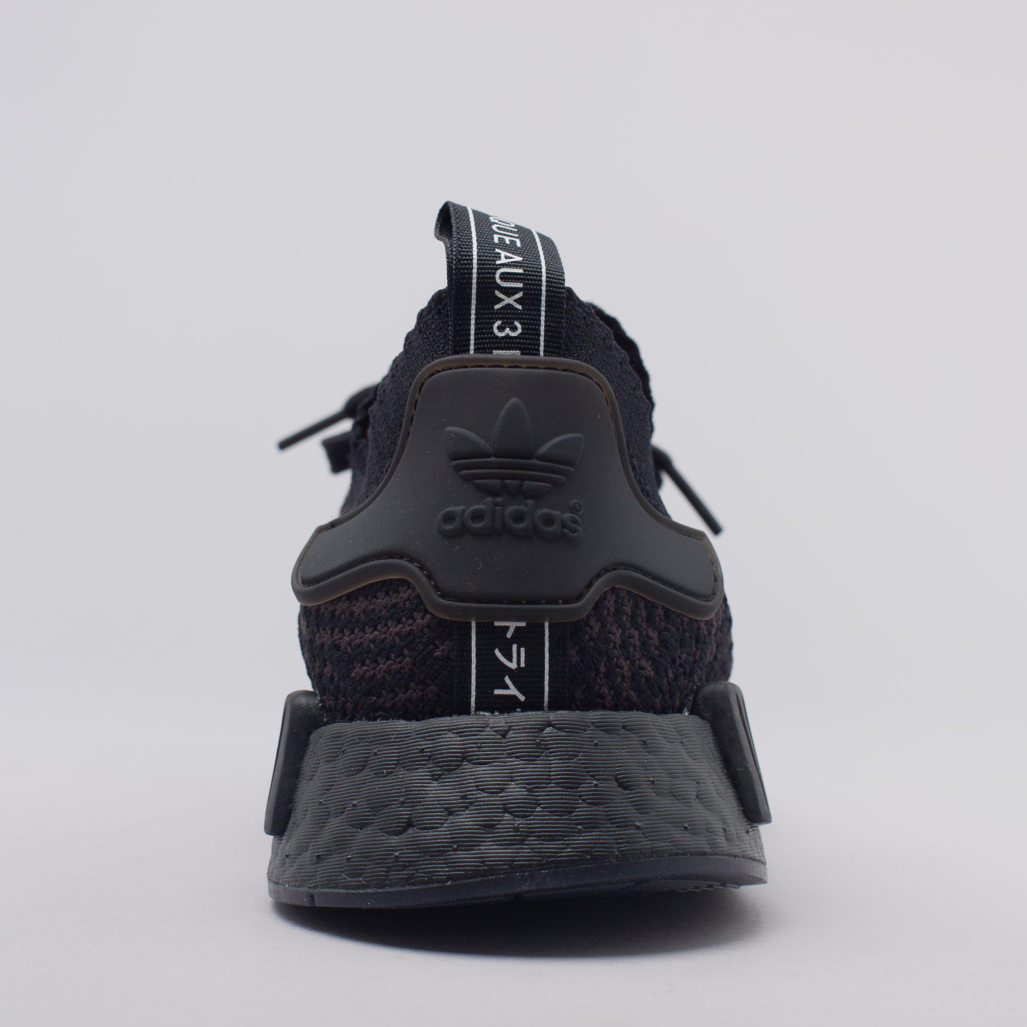 adidas Rubber Nmd R1 Stlt Primeknit In Triple Black for Men - Lyst