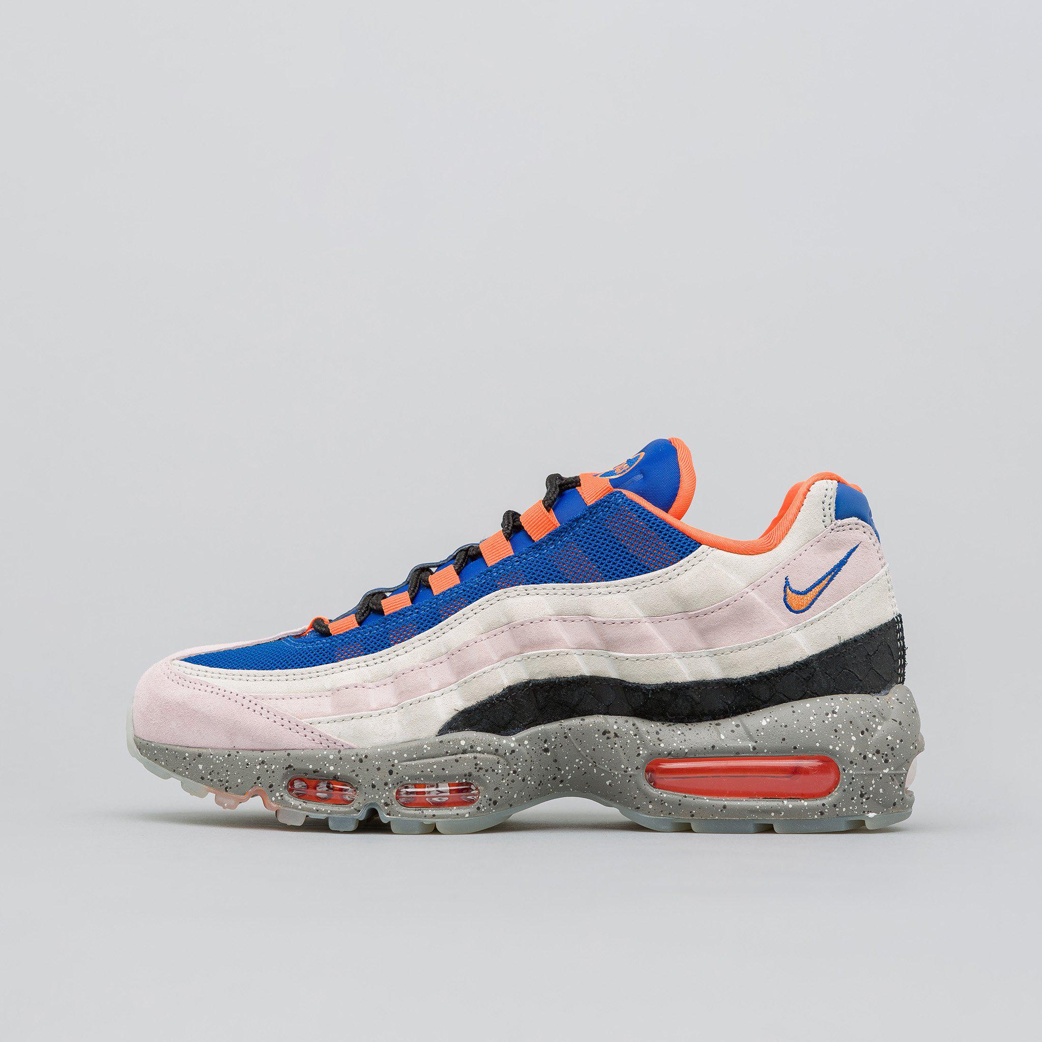 Nike Air Max 95 In Champagne/royal Blue/orange for | Lyst