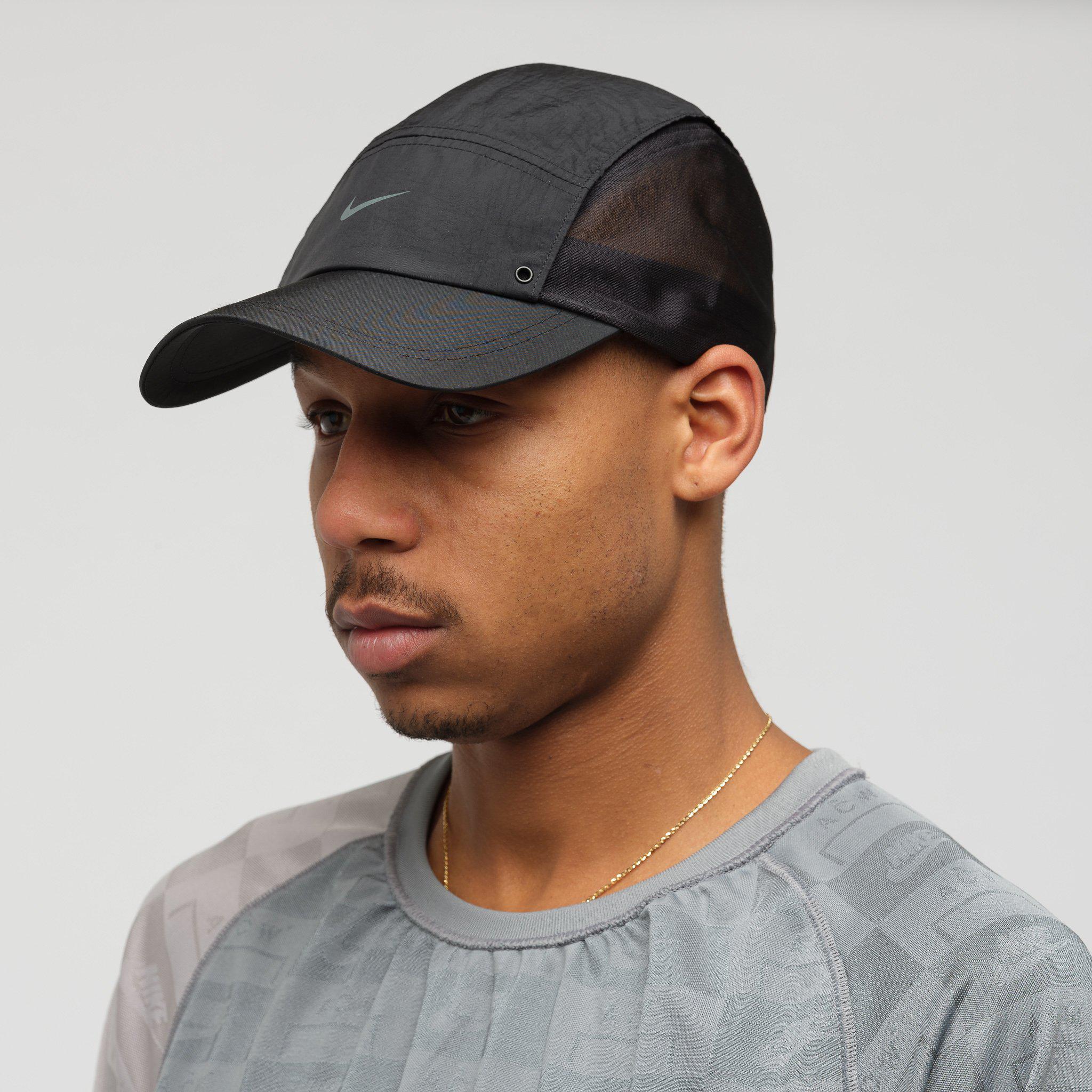 nike a cold wall cap