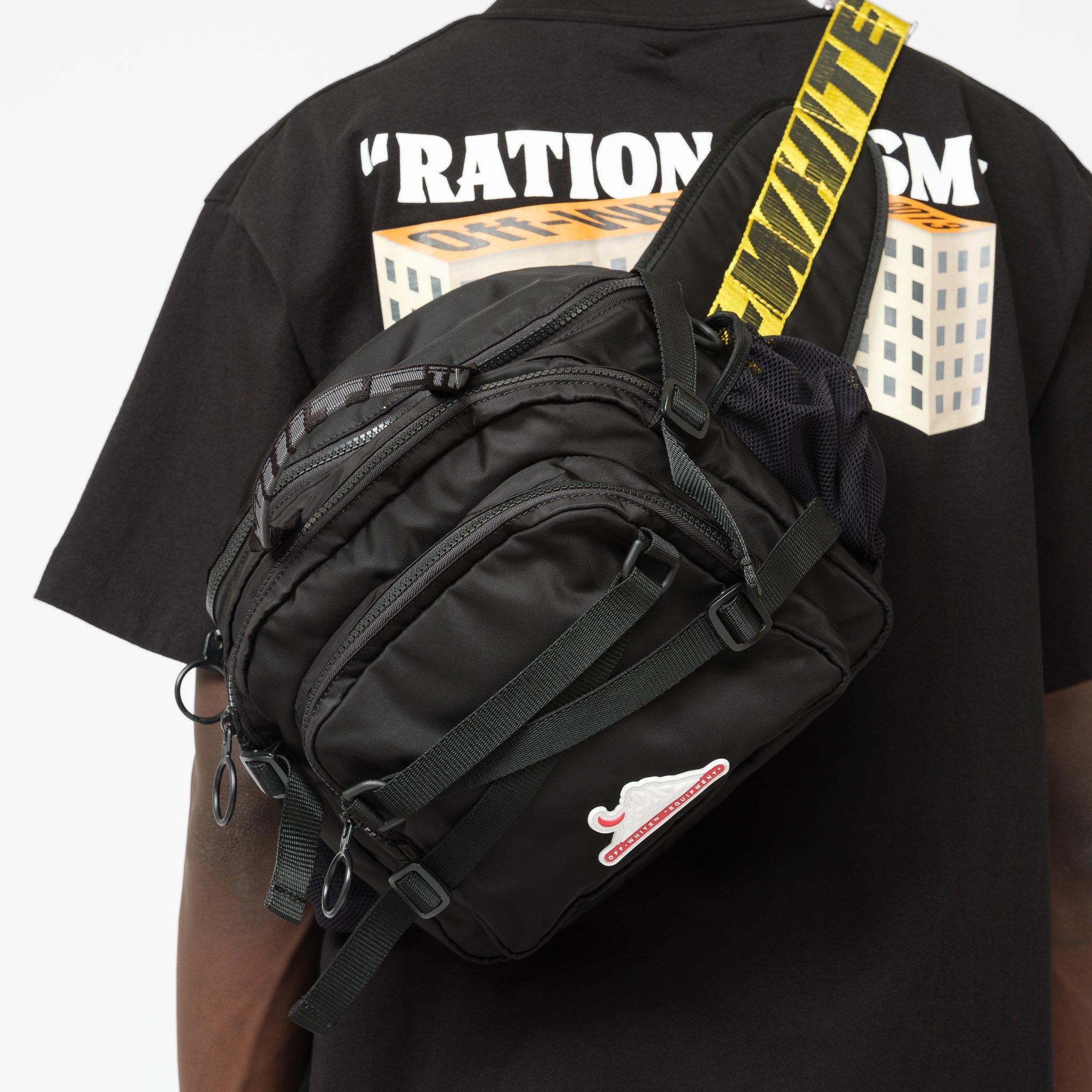 nike chest fanny pack