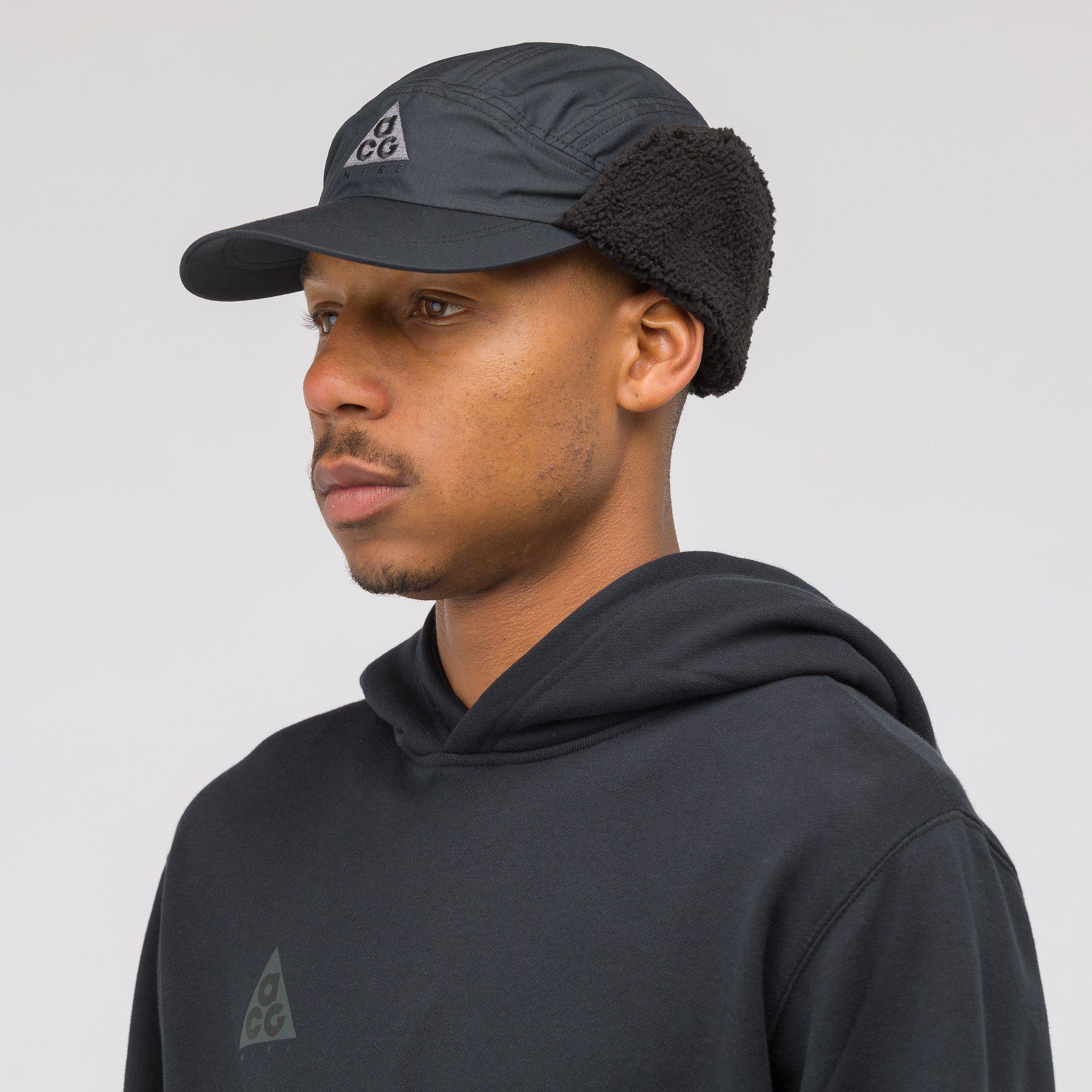 Nike Acg Tailwind Sherpa Hat In Black for Men | Lyst UK