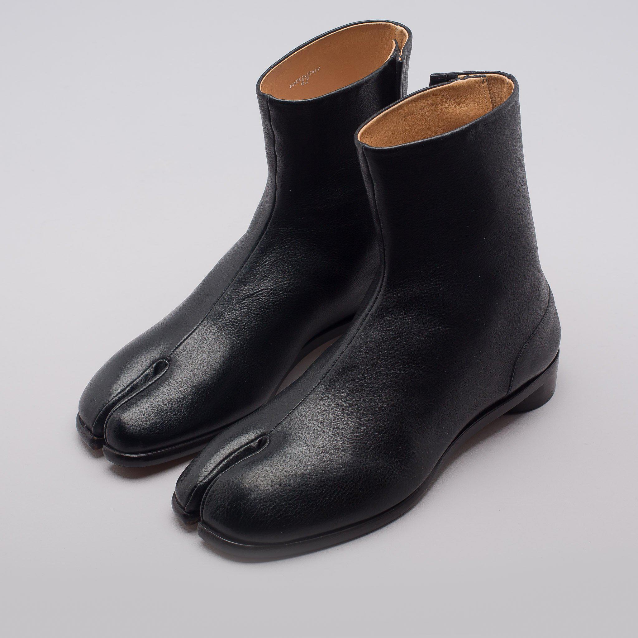 maison margiela flat tabi boots