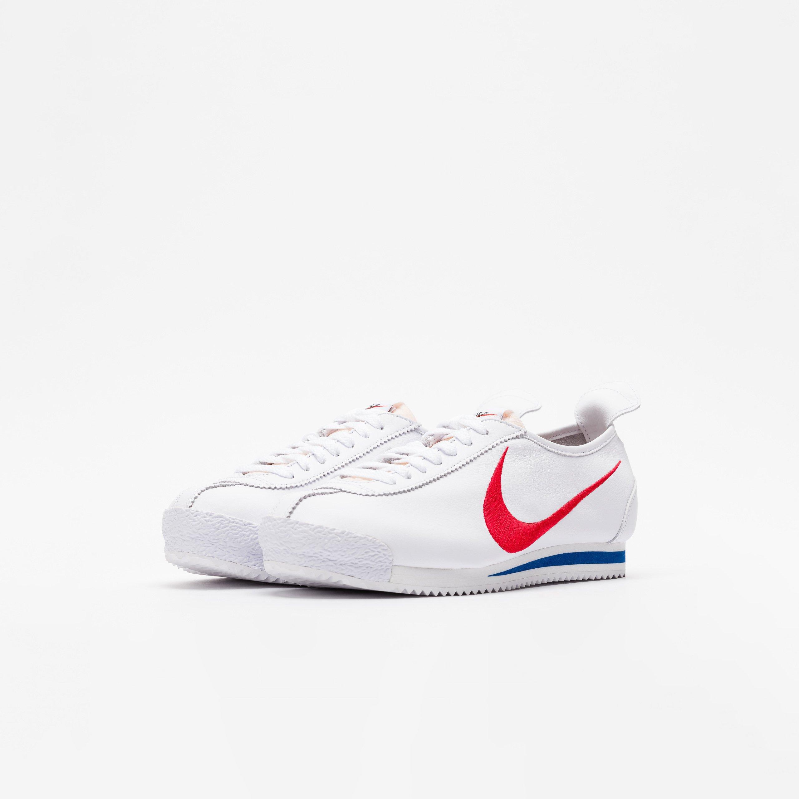 white cortez nike