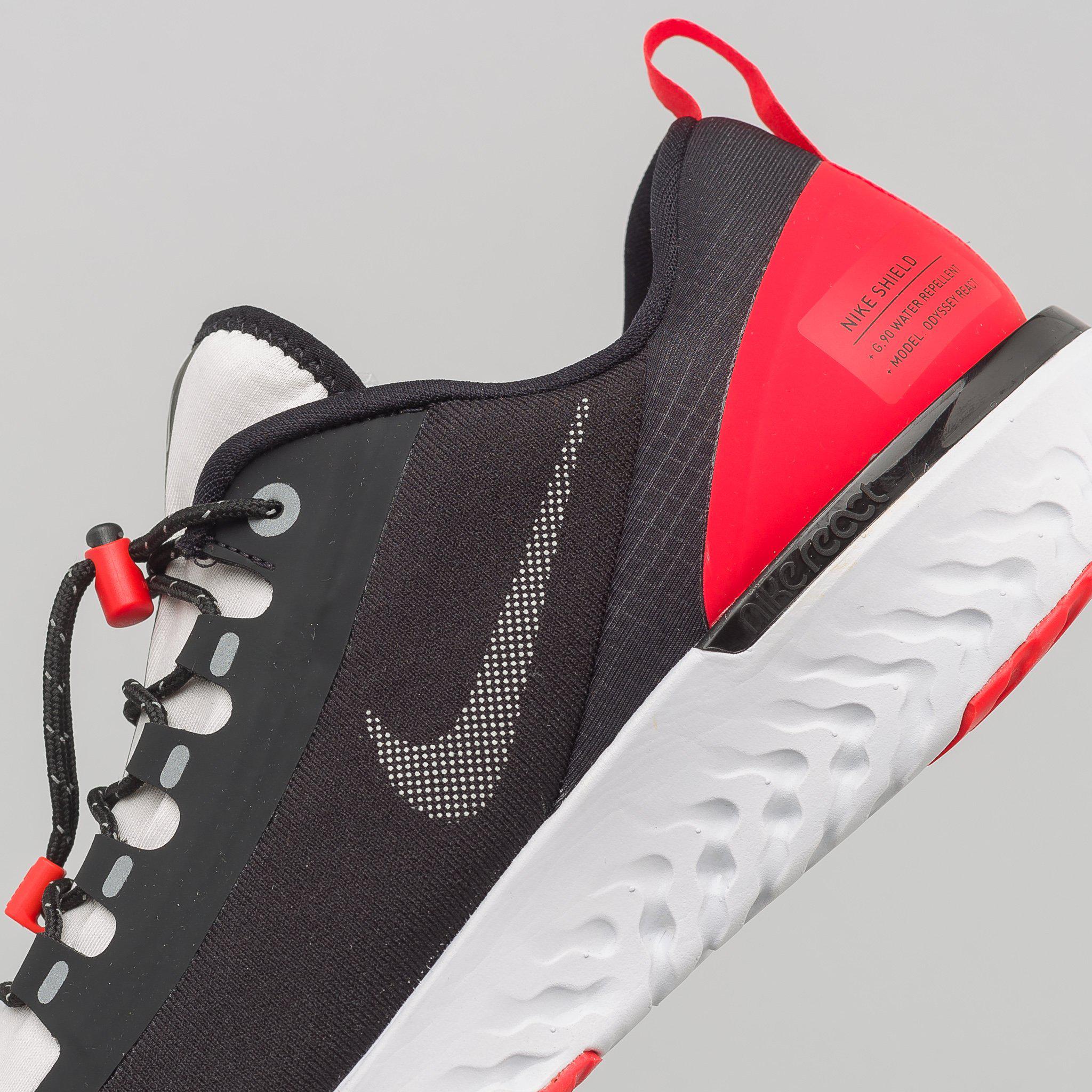 nike odyssey react shield nrg