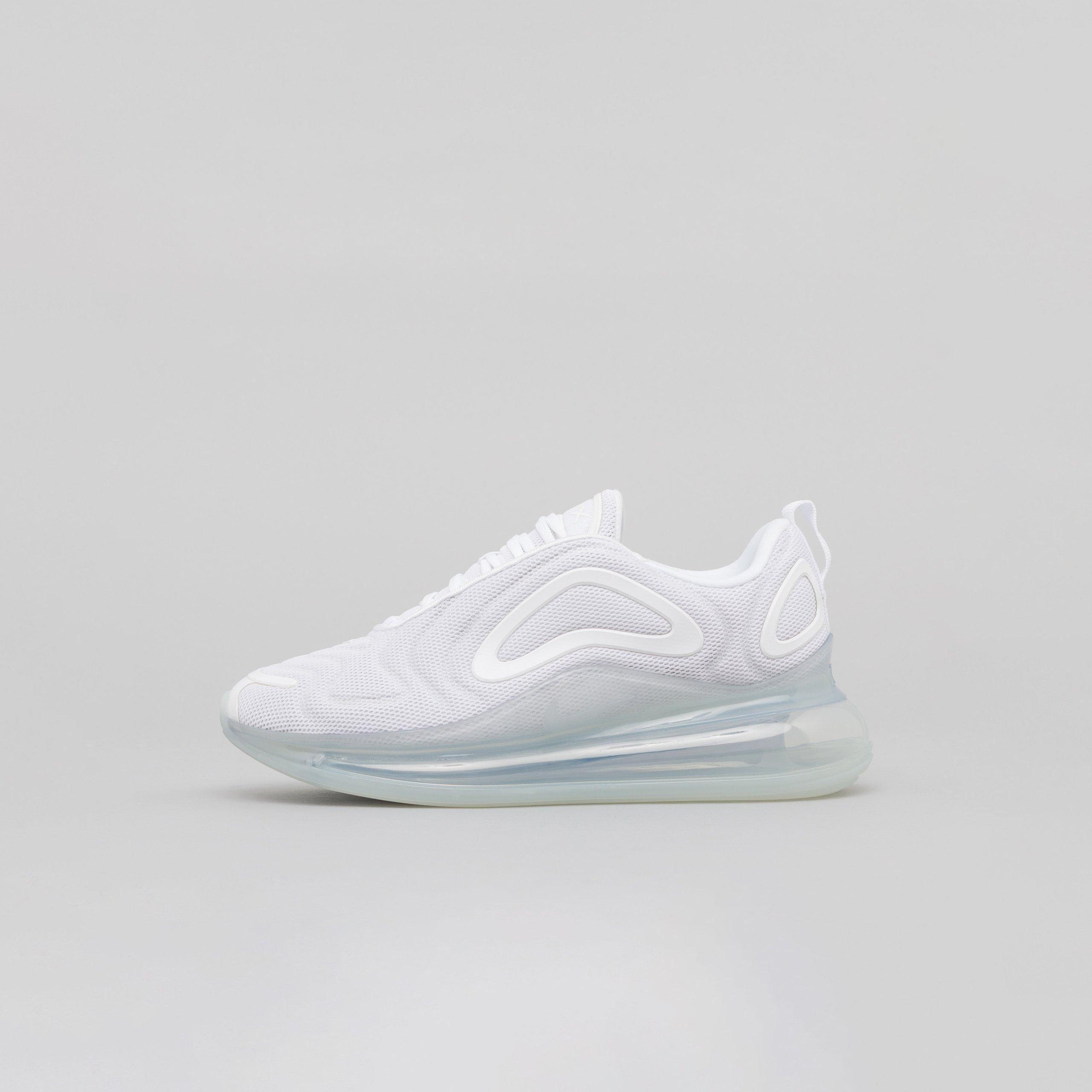 Nike Synthetic Air Max 720 - Shoes in White,Metallic Platinum,White (White)  for Men | Lyst