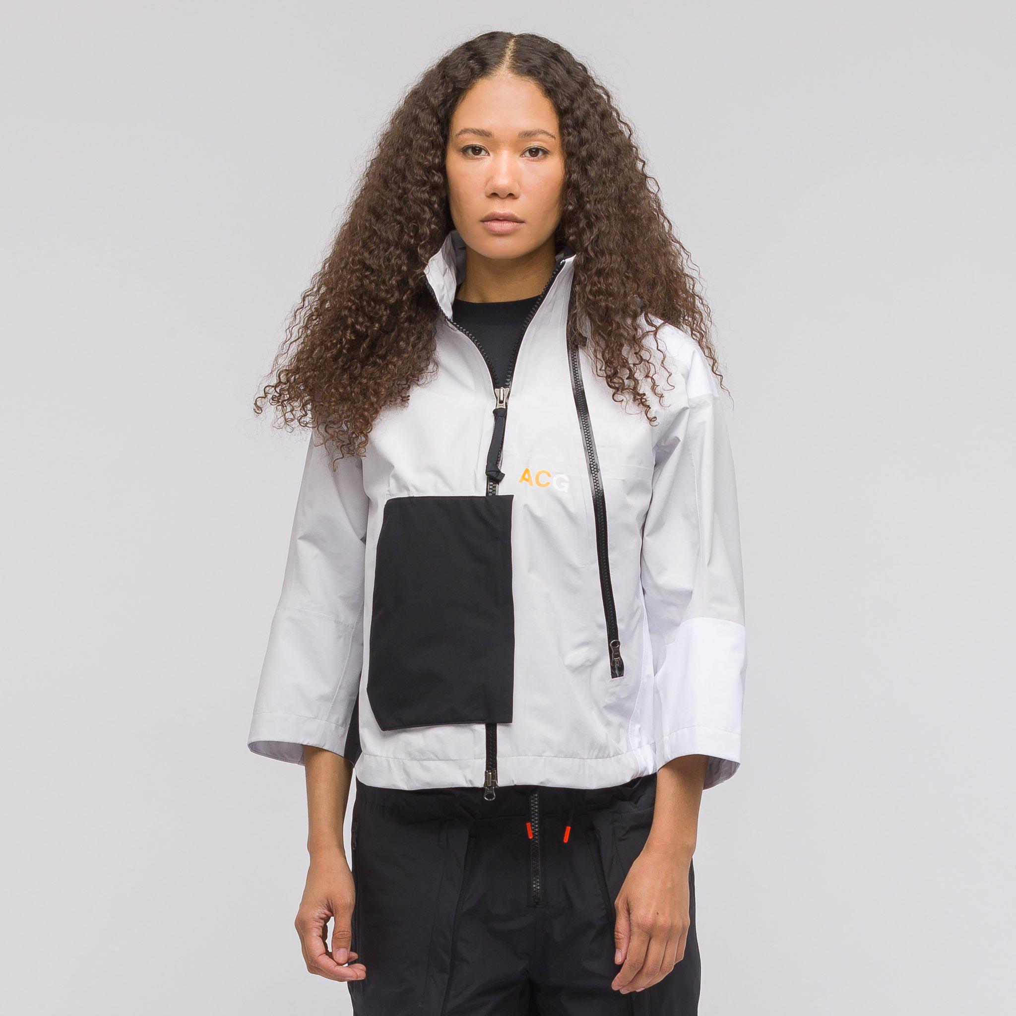 Nike Women S Acg Gore Tex Jacket In White Vast Grey In Gray For Men Lyst Nike Women S Acg Gore Tex Jacket In White Vast Grey In Gray For Men Lyst