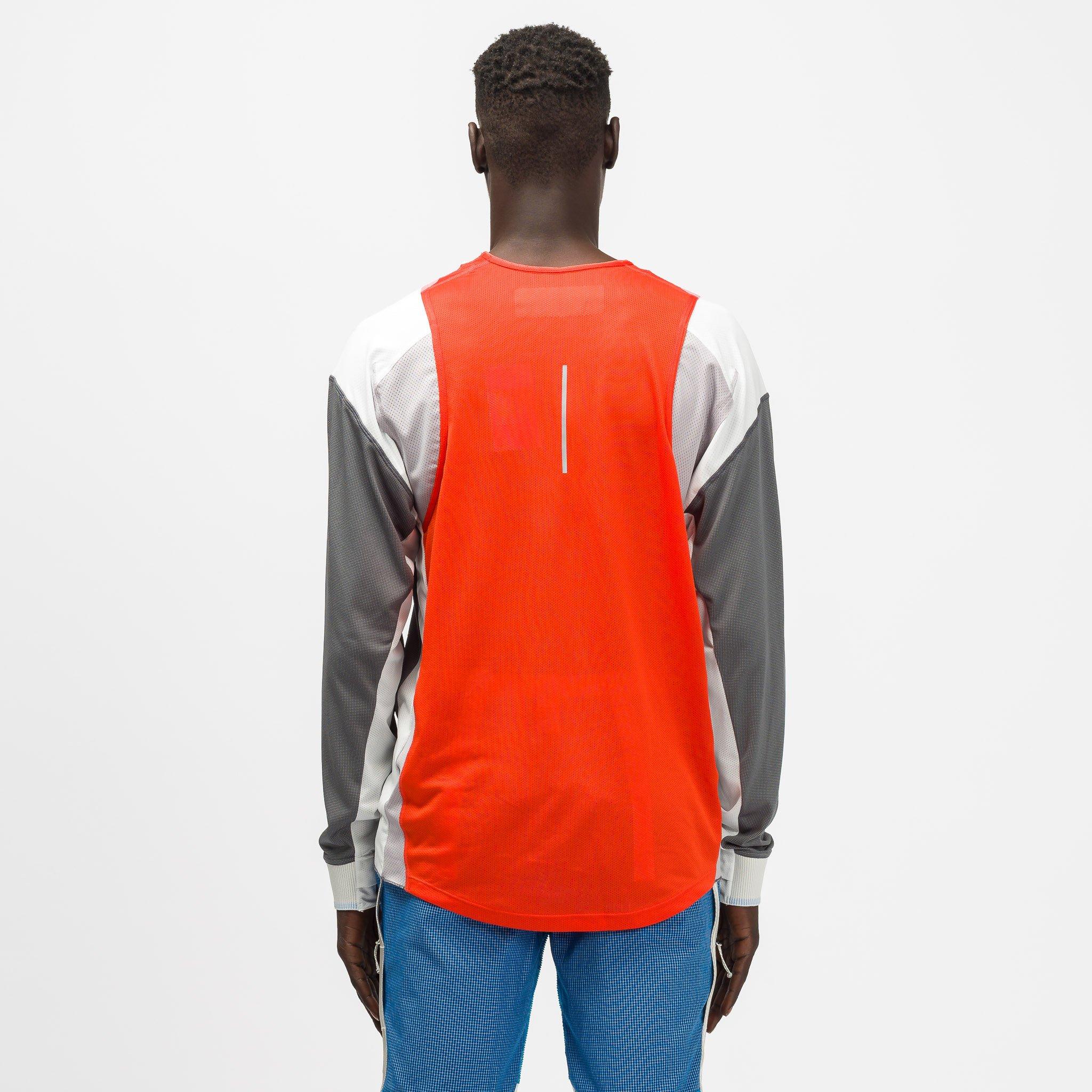 nike ispa long sleeve