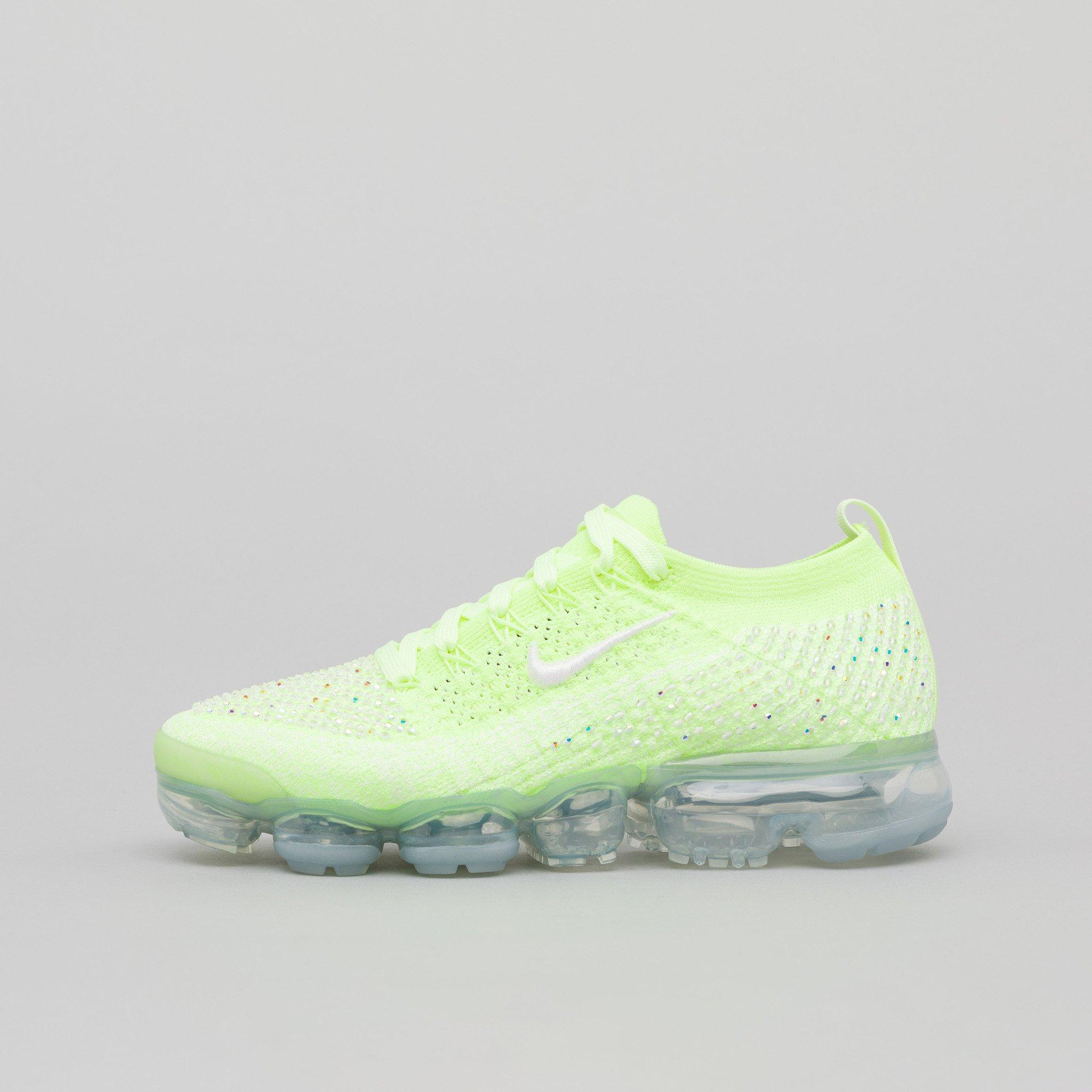 vapormax volt glow