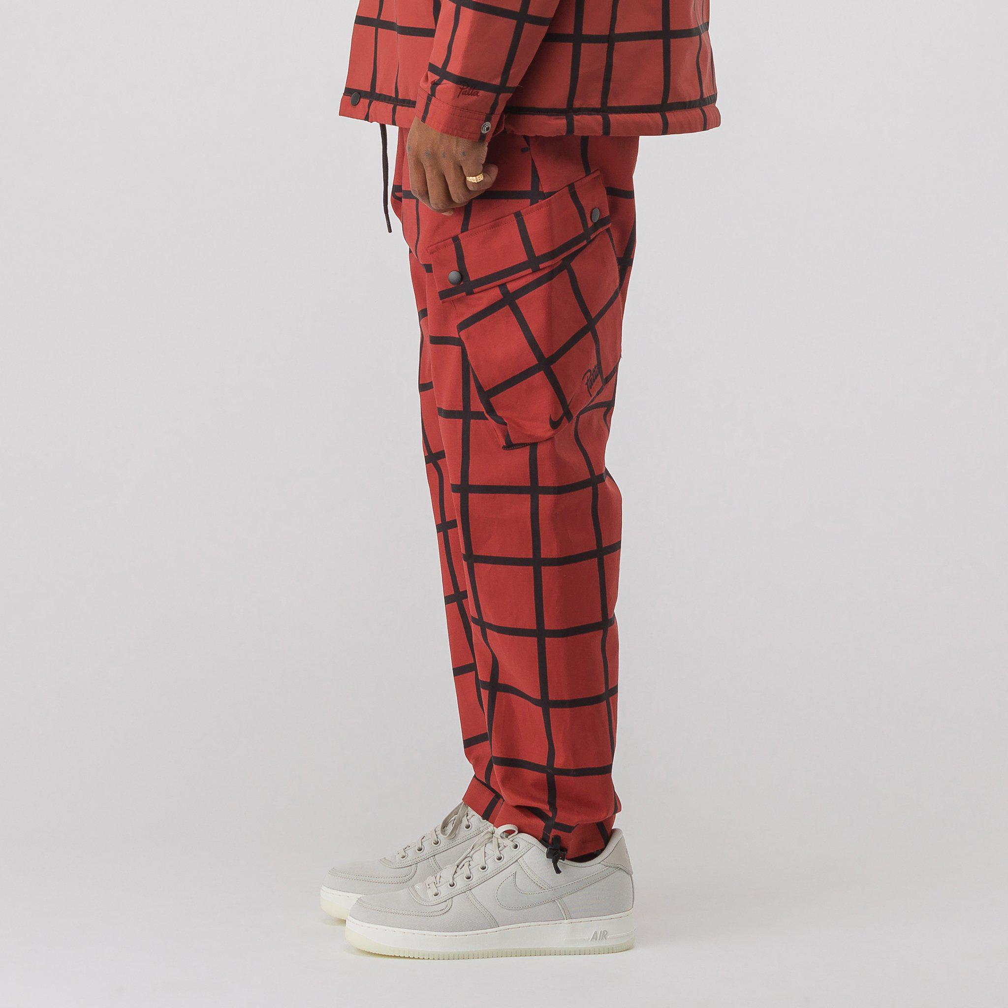 Nike Cotton X Patta Cargo Pants In Mars Stone/black in Red for Men - Lyst