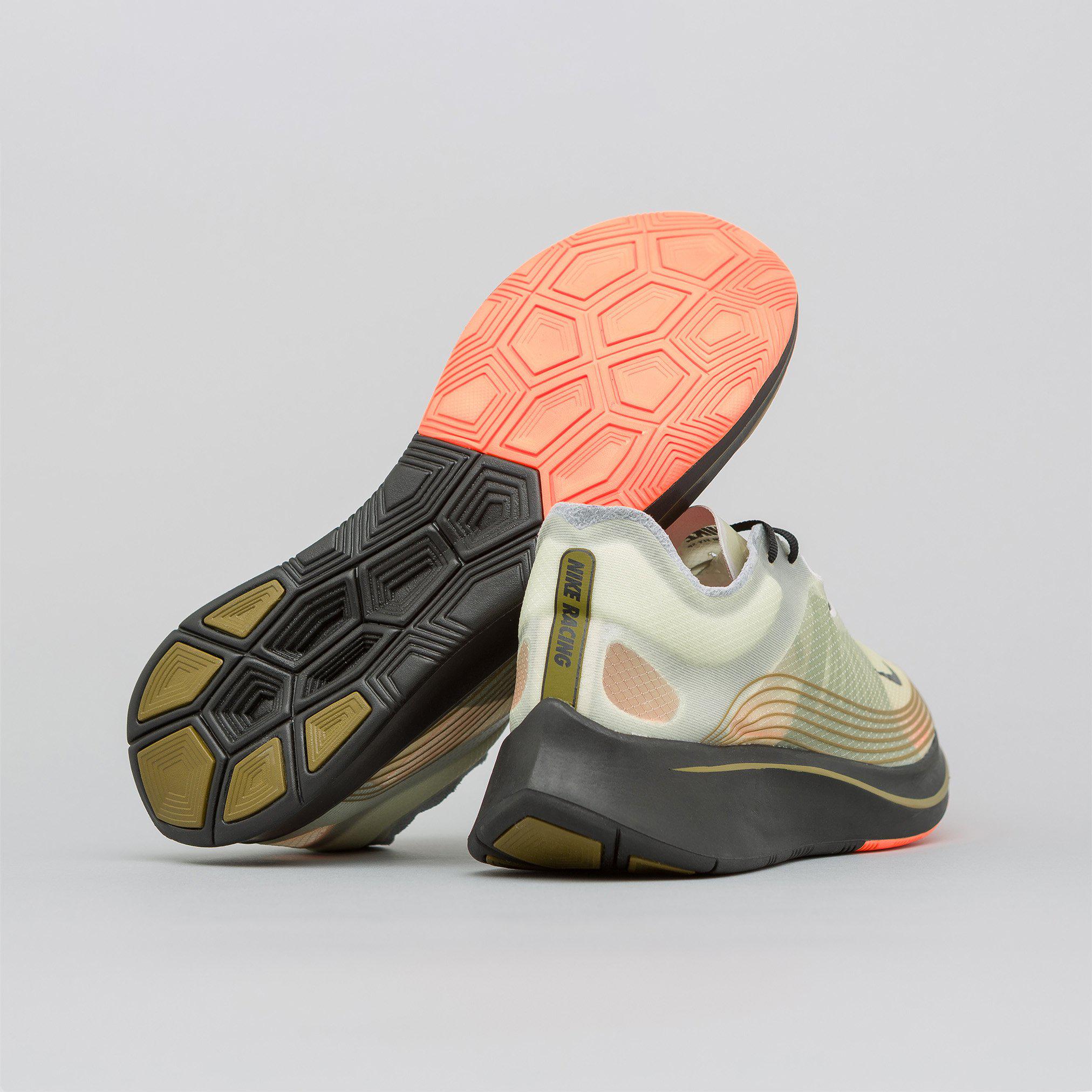 nike zoom fly sp olive black