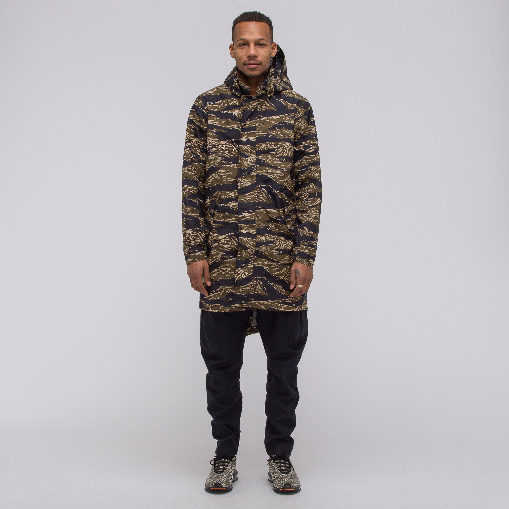 nike camo parka
