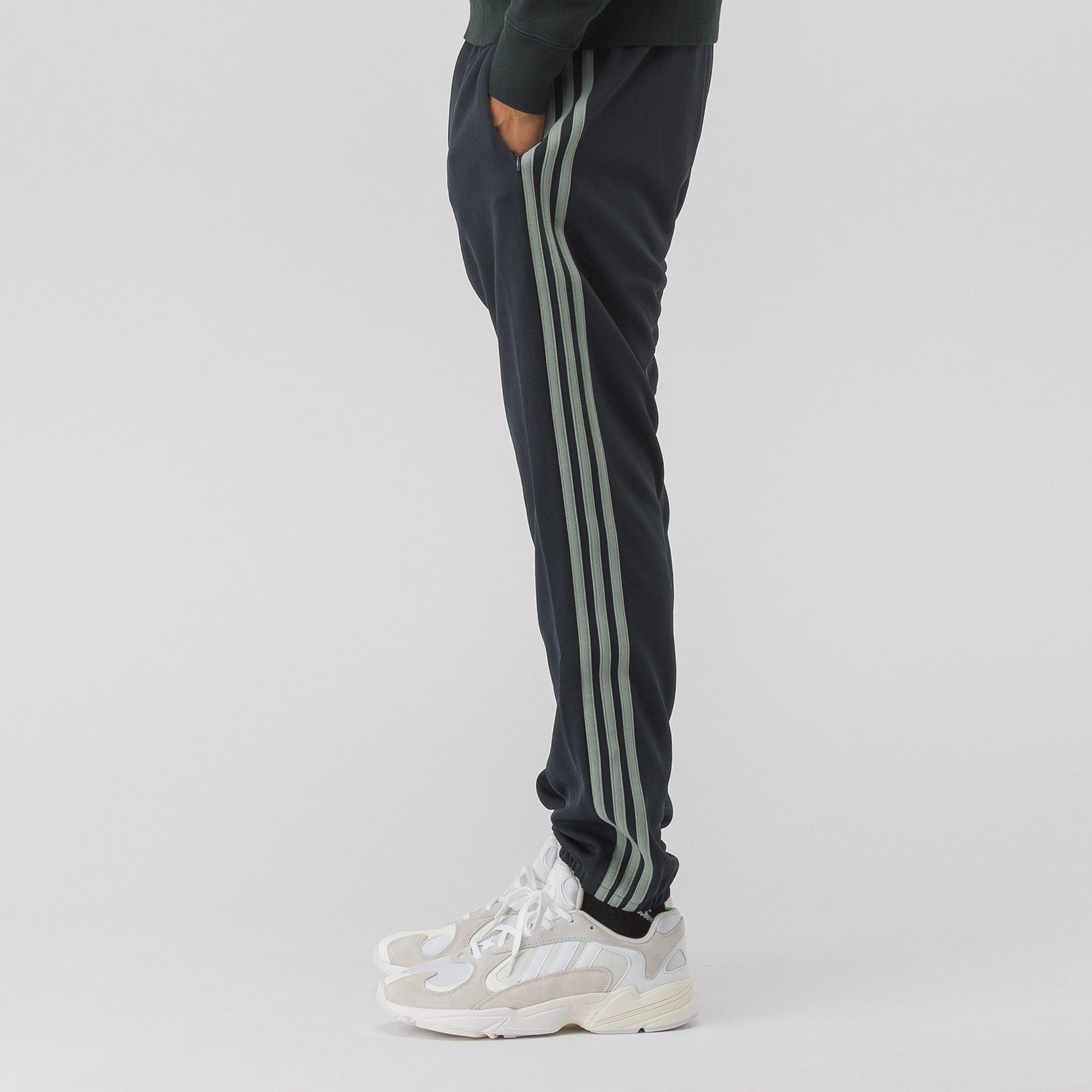 calabasas pants stockx
