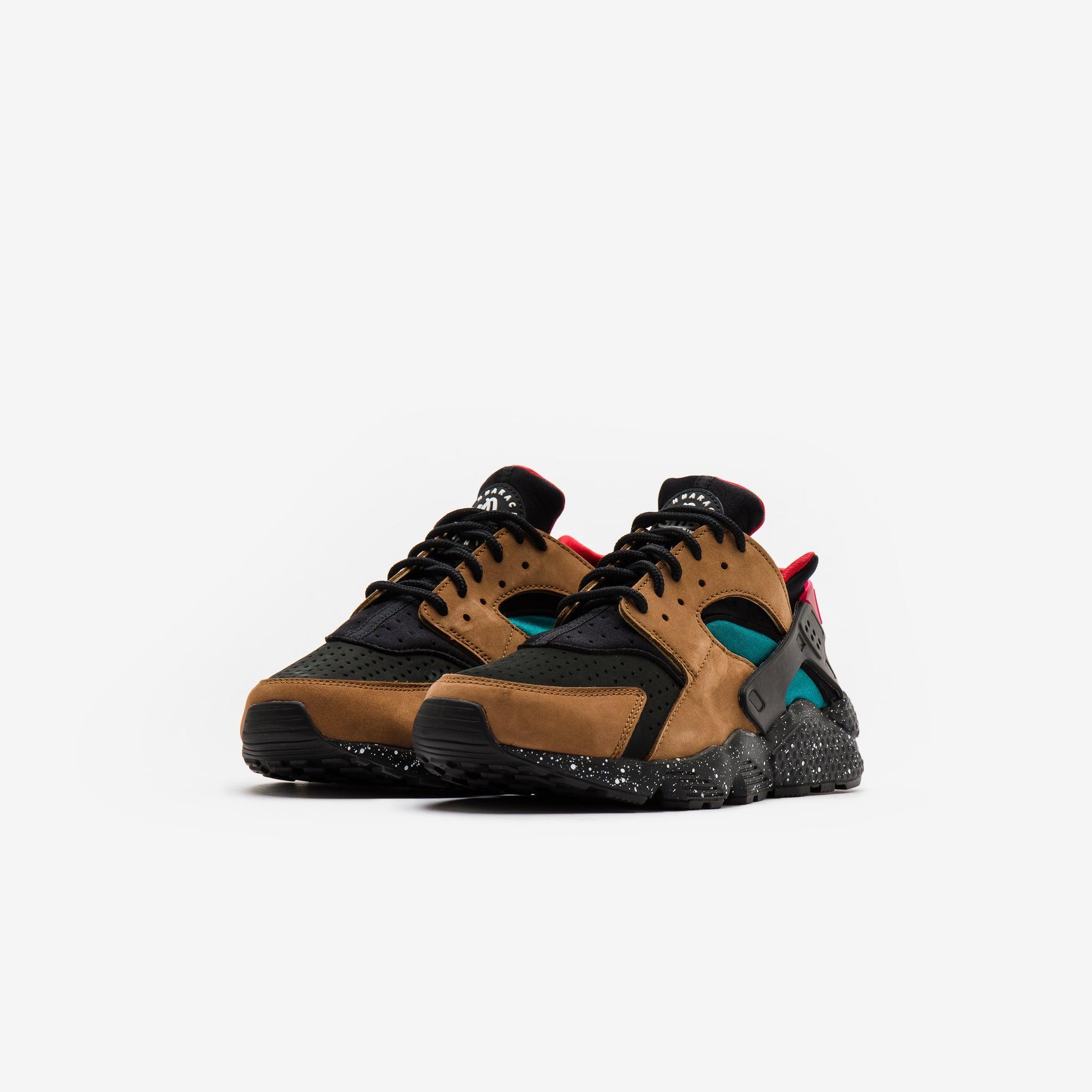 Nike Air Huarache Sneaker for Men | Lyst