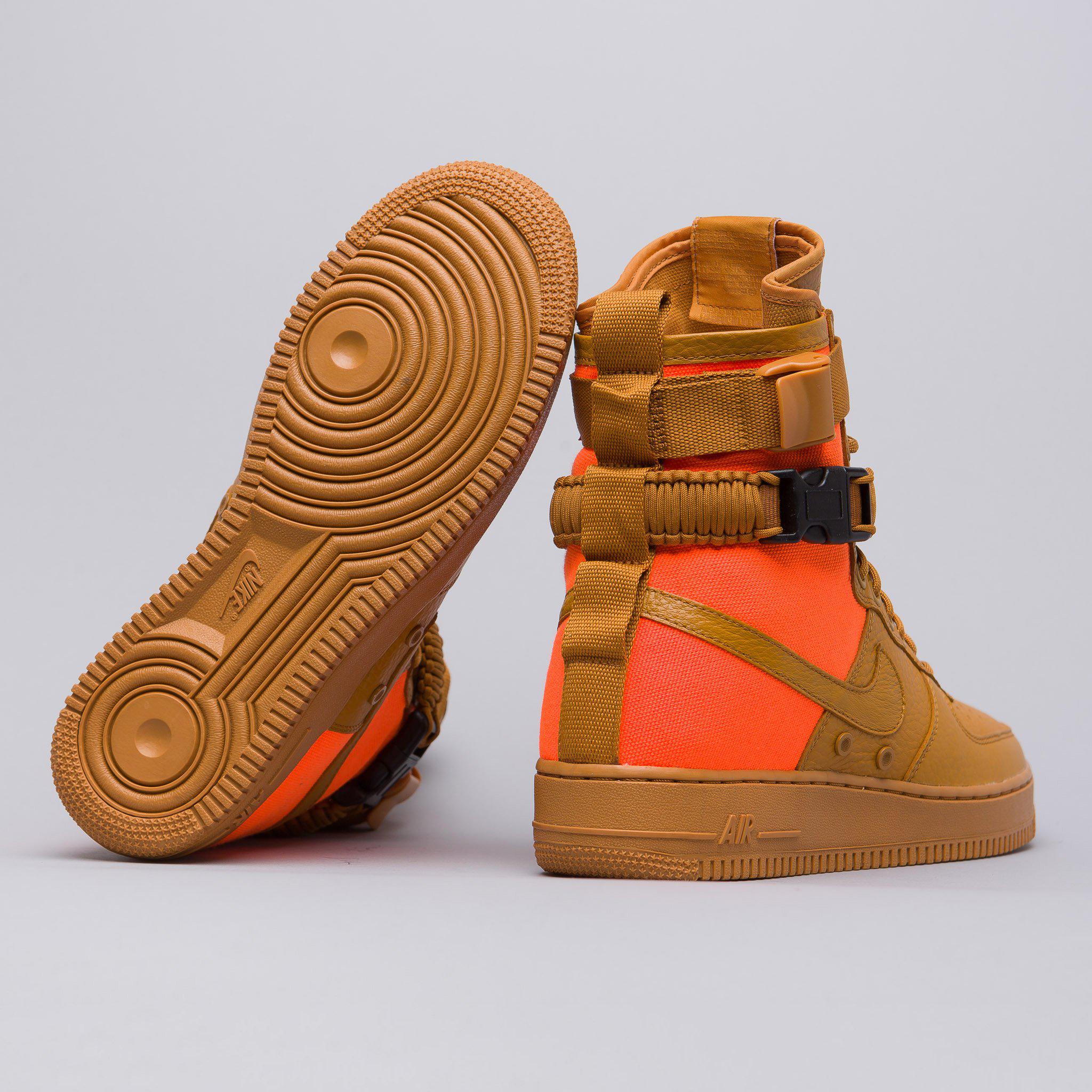 nike special field air force 1 orange