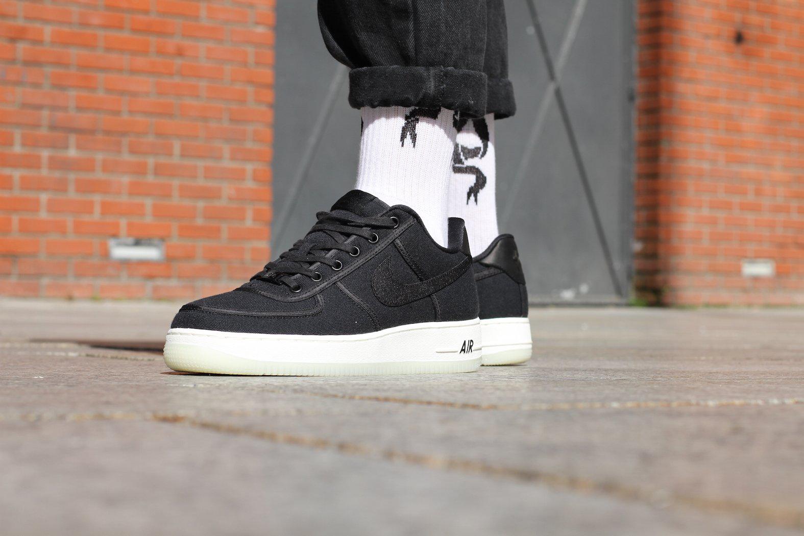 nike air force 1 low retro qs nike air force 1 low retro qs