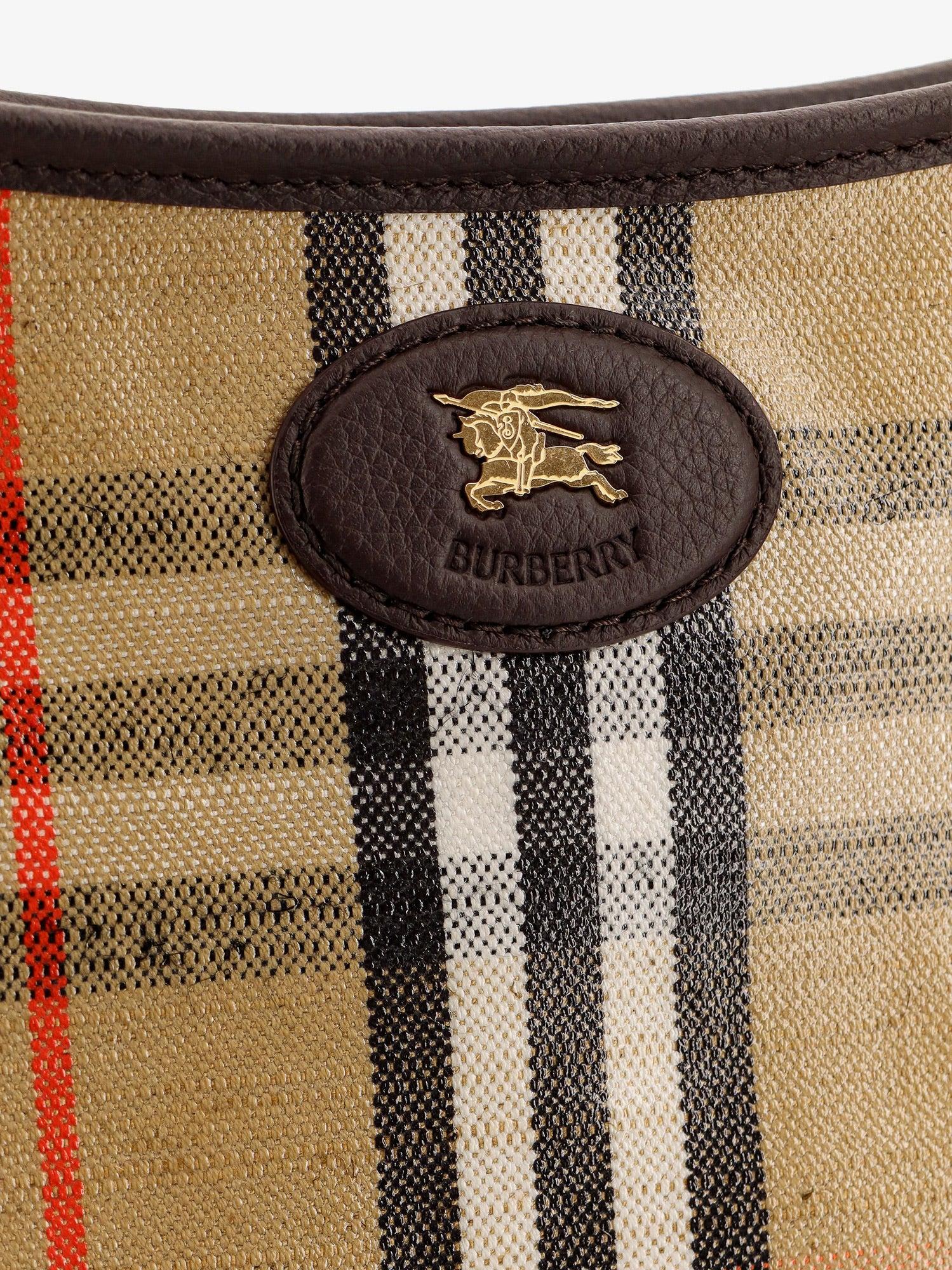 Burberry Higlands Shoulder Bag With Traditional Check Motif