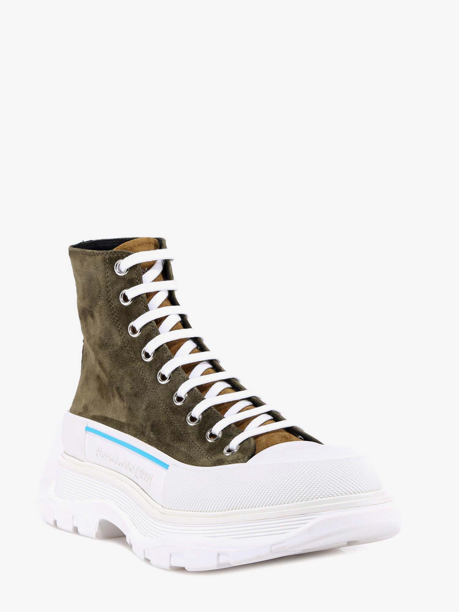 Alexander McQueen Tread Slick Boots in Green for Men | Lyst