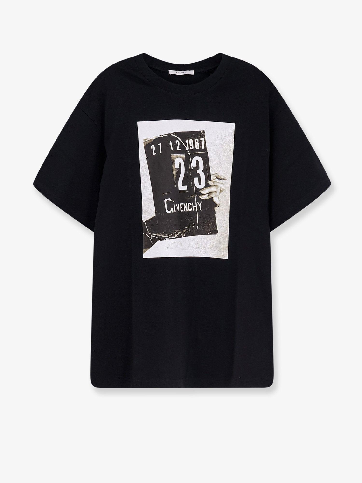Givenchy Short sleeve t-shirts for Men | Online Sale up to 43% off
