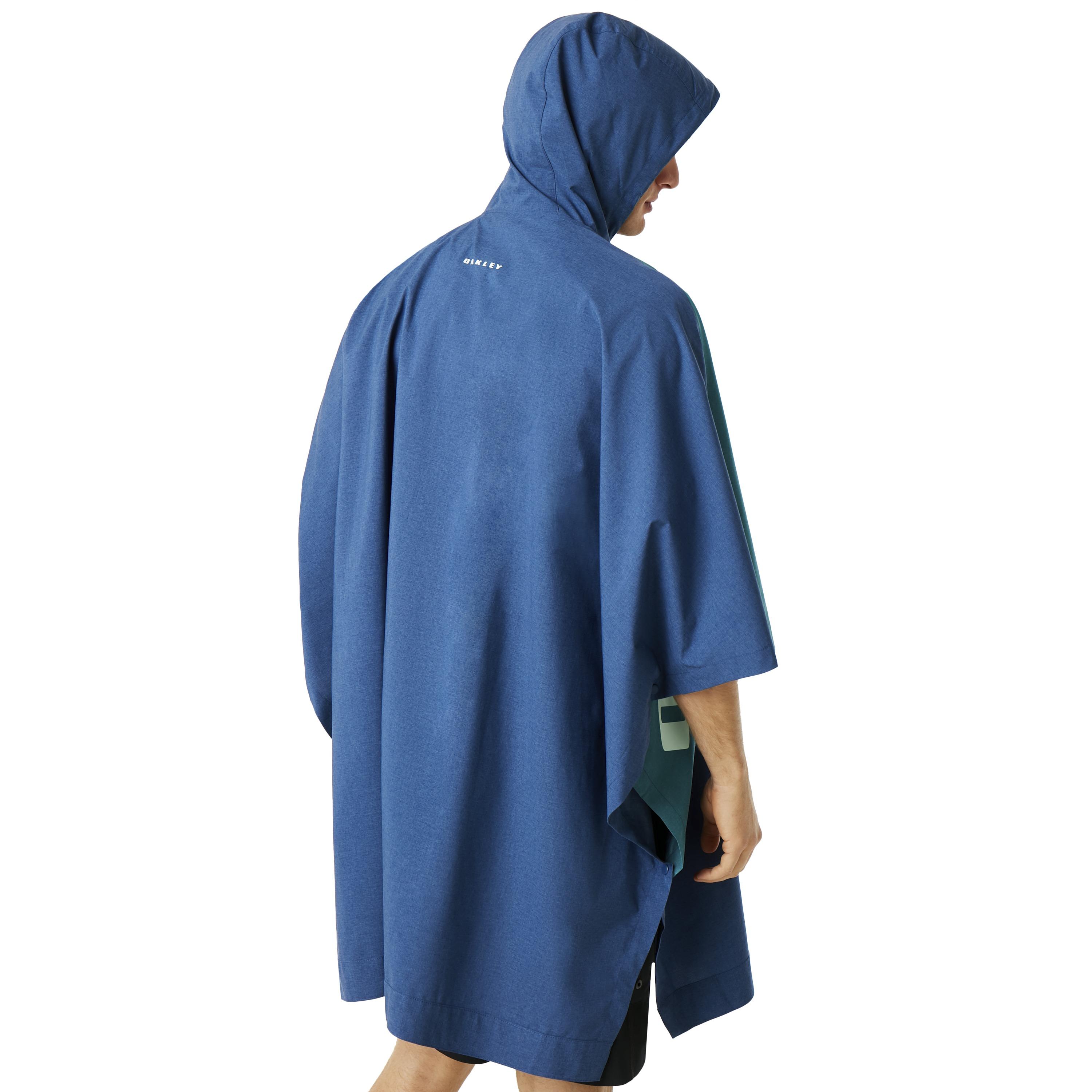 Oakley Surf Changing Poncho in Blue for Men Save 40 Lyst