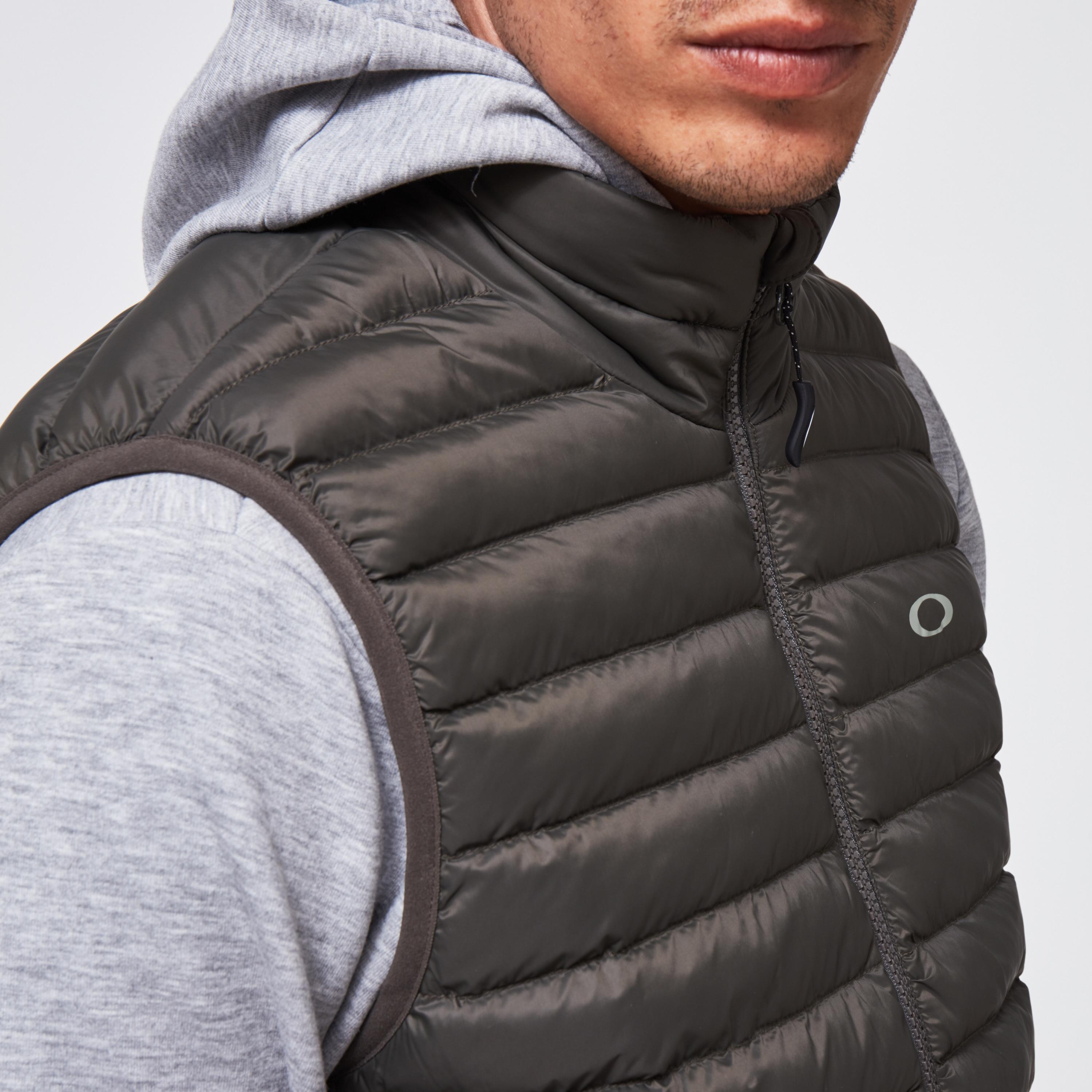 oakley down vest