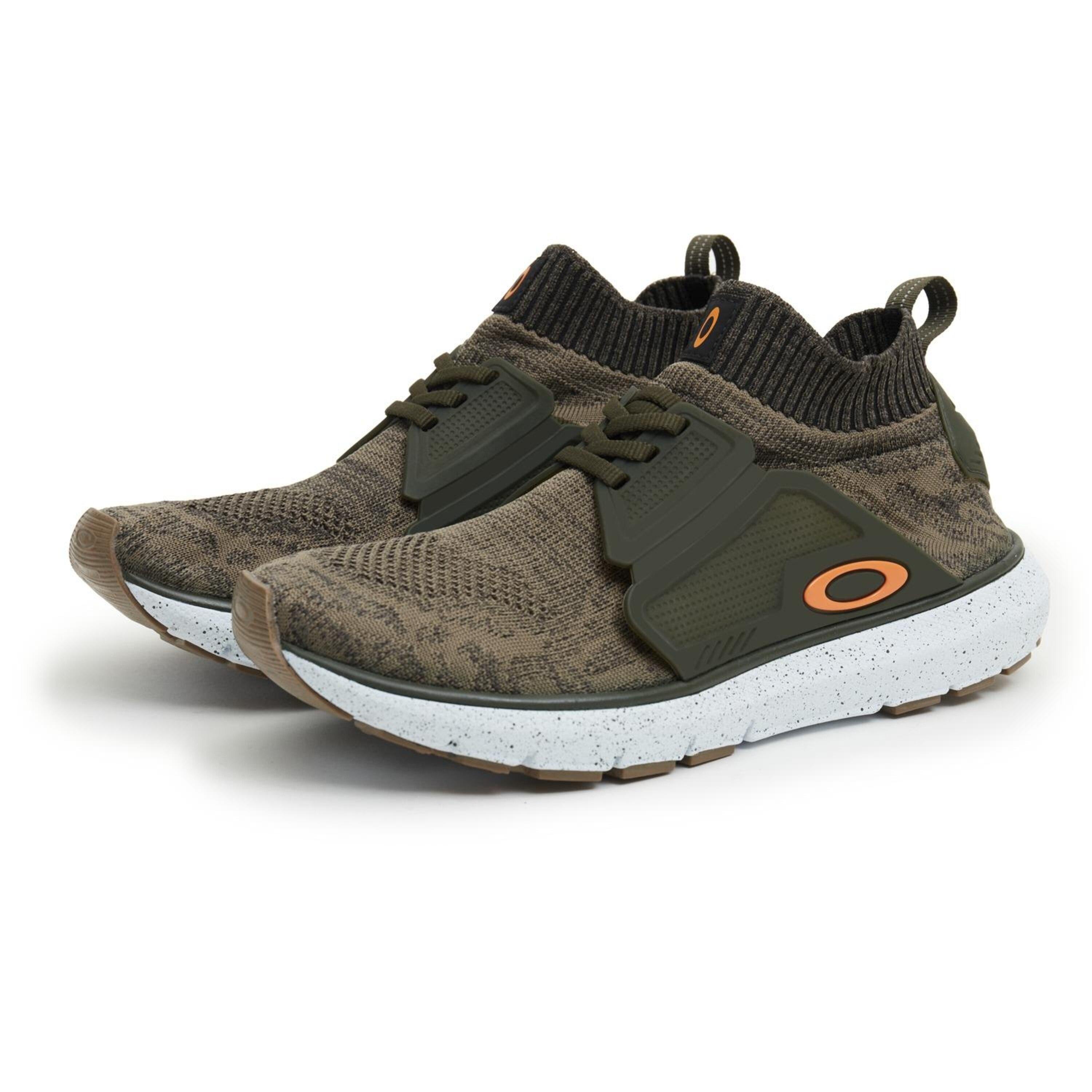 Oakley Synthetic Stride 2.0 Running Sneakers for Men Lyst