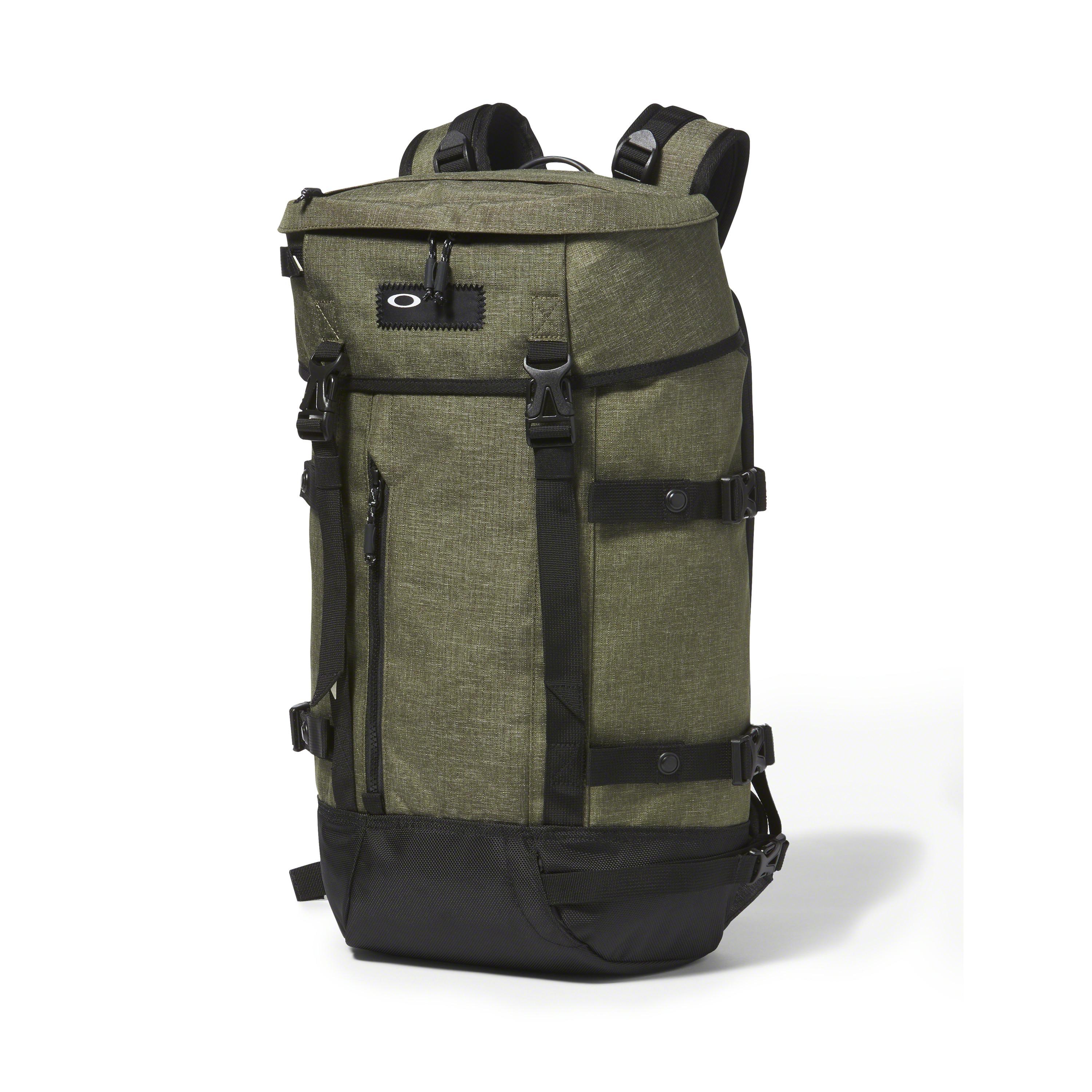 Oakley Synthetic Guntower Pack In Green For Men Lyst Oakley Synthetic Guntower Pack In Green For Men Lyst