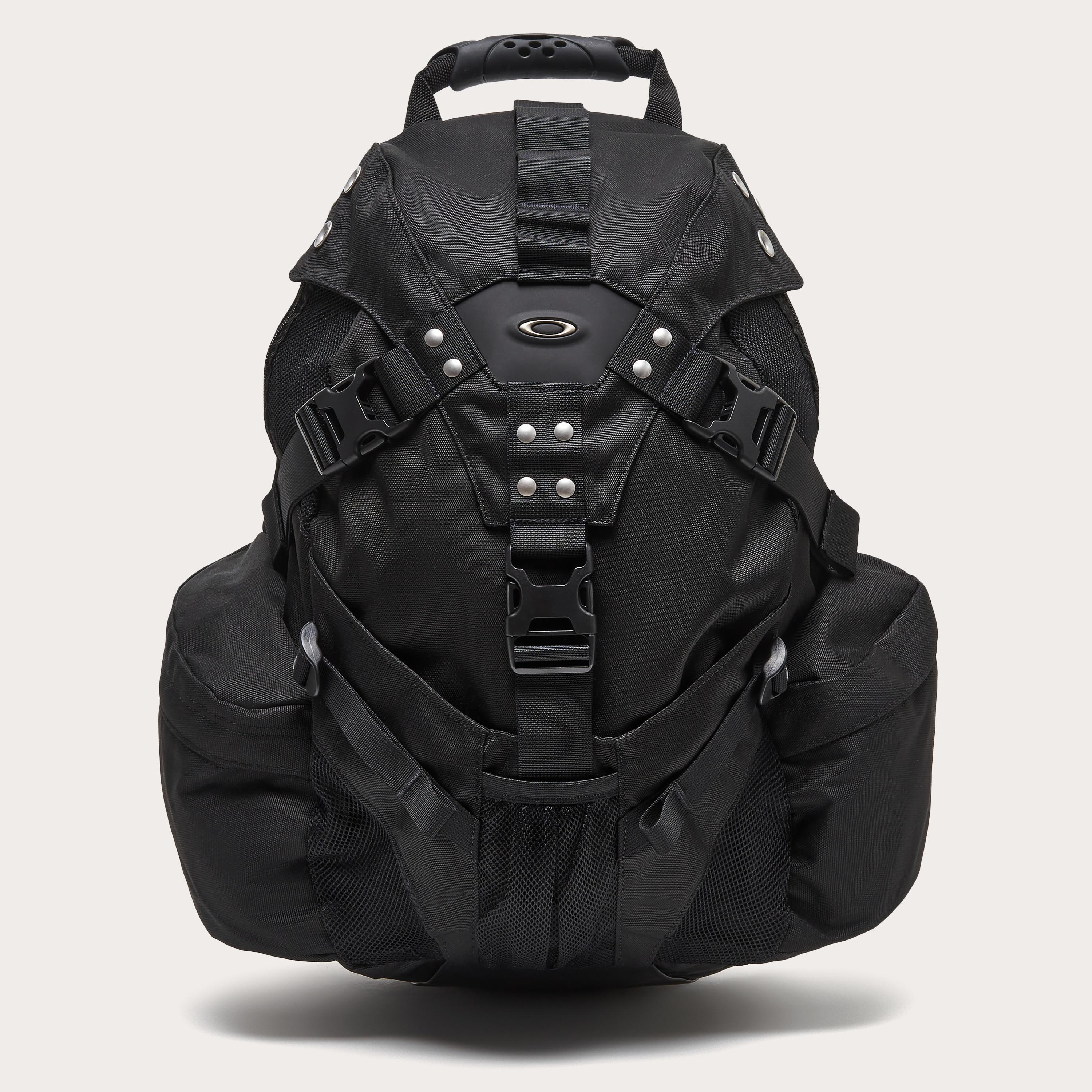 Oakley Icon Rc Backpack in Black for Men | Lyst
