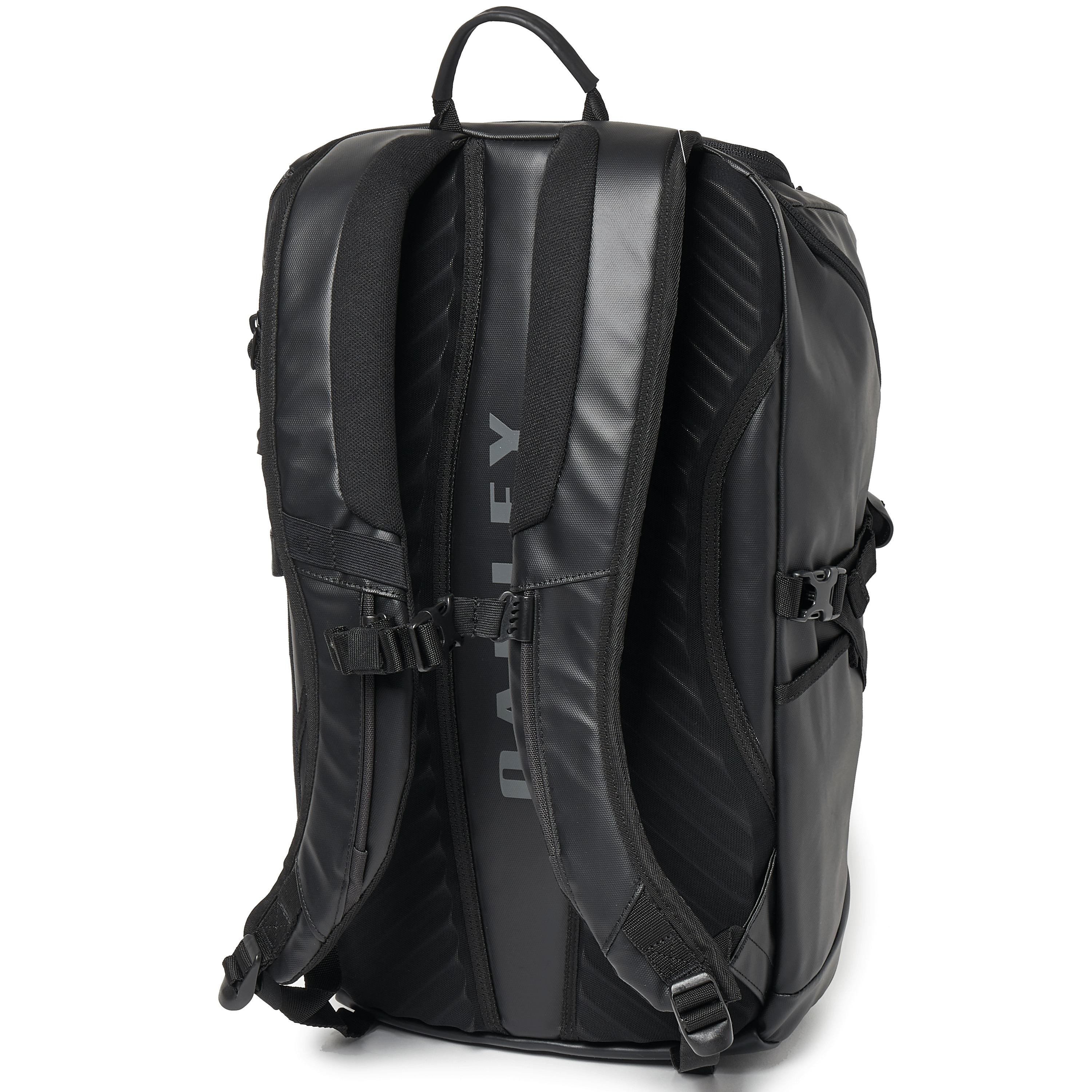 Oakley Synthetic Training Backpack 1 in Black for Men Lyst