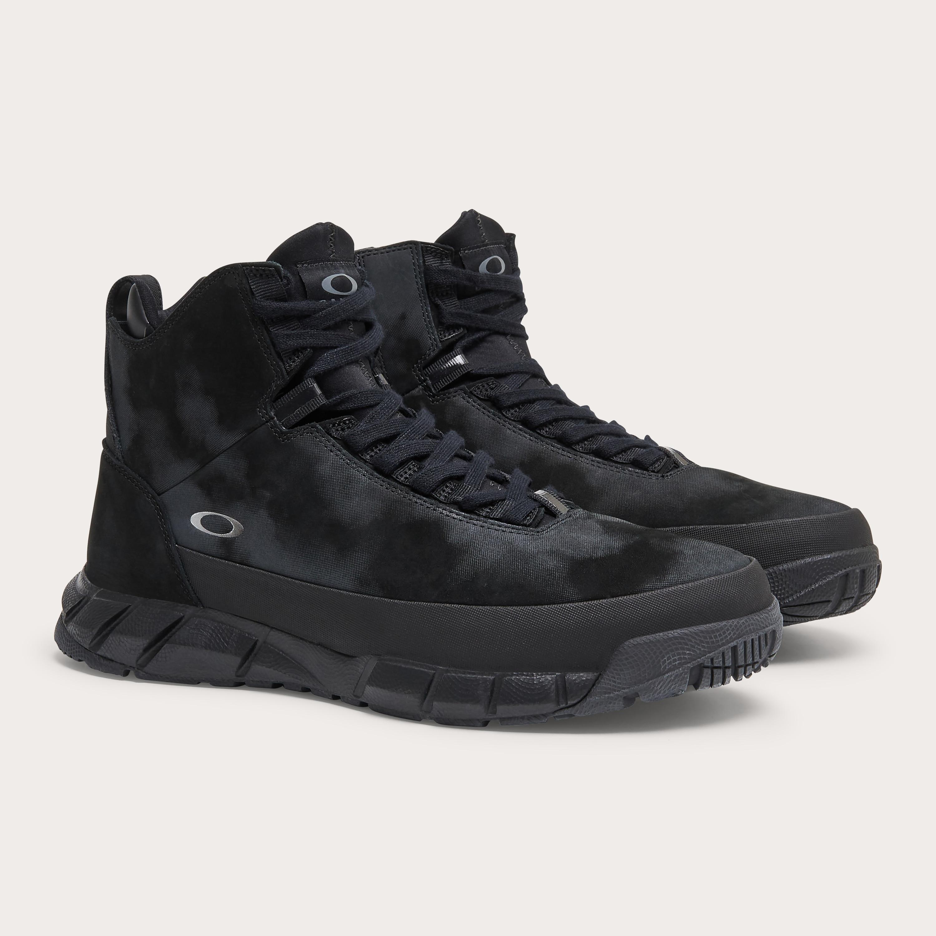 Oakley Coyote Mid Zip Boot in Black for Men | Lyst