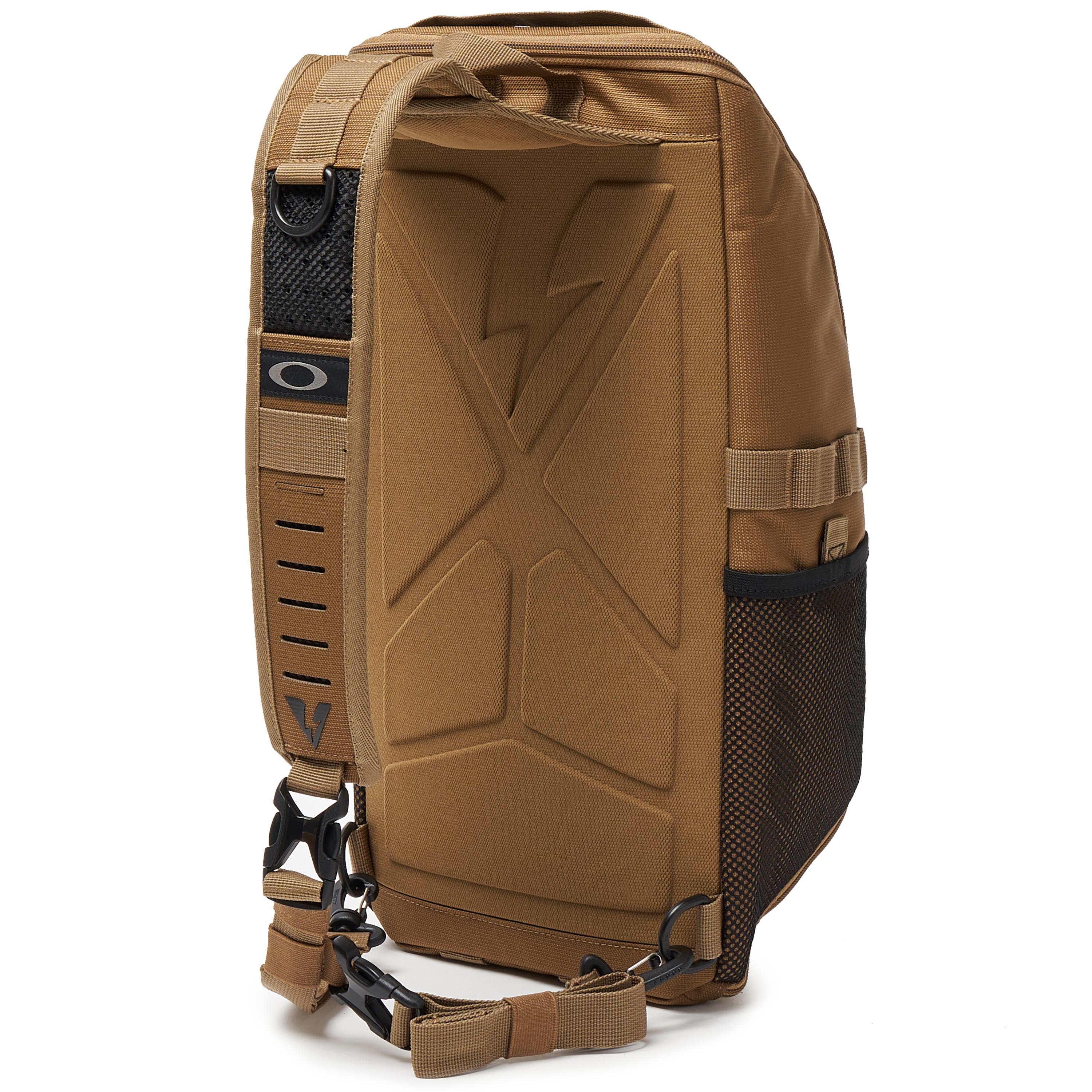 oakley sling bag