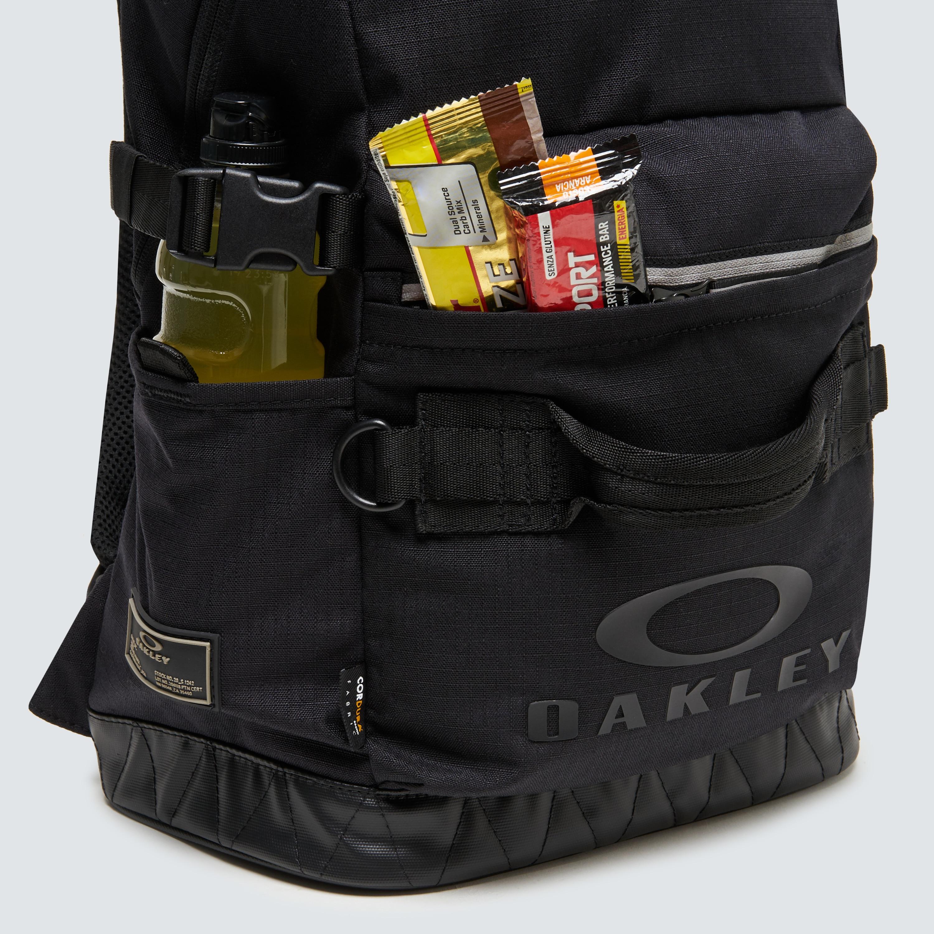 oakley utility backpack